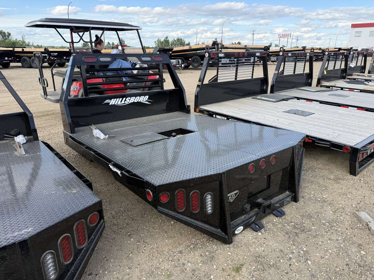 2026 Hillsboro 8'6" Single Flat Truck Deck - Ford