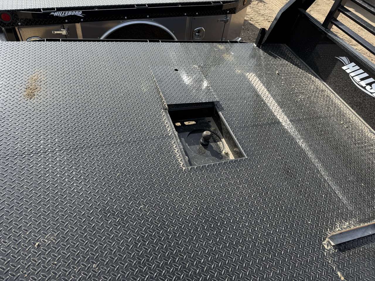 2026 Hillsboro 8'6" Single Flat Truck Deck - GM/RAM