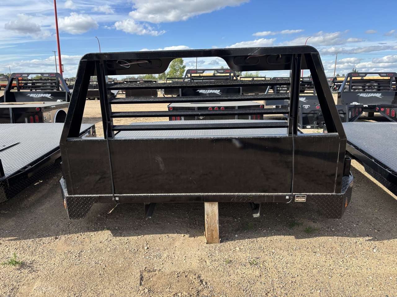 2026 Hillsboro 9'4" Dually Flat Truck Deck - Ford/GM/RAM