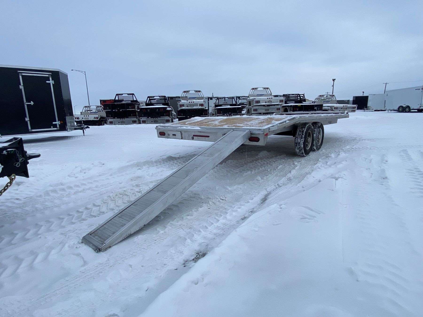 2026 Legend 20' Medium Duty Deck Over Trailer