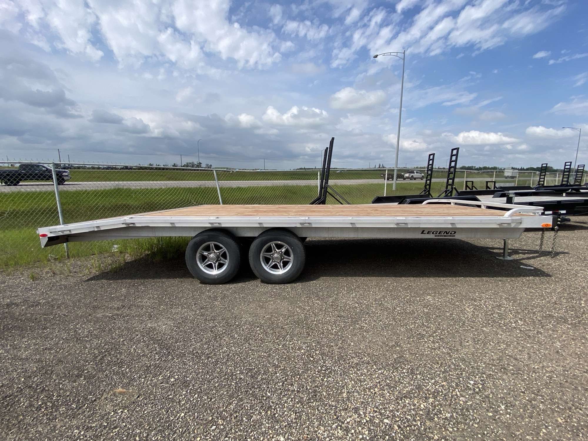 2026 Legend 20' Medium Duty Deck Over Trailer