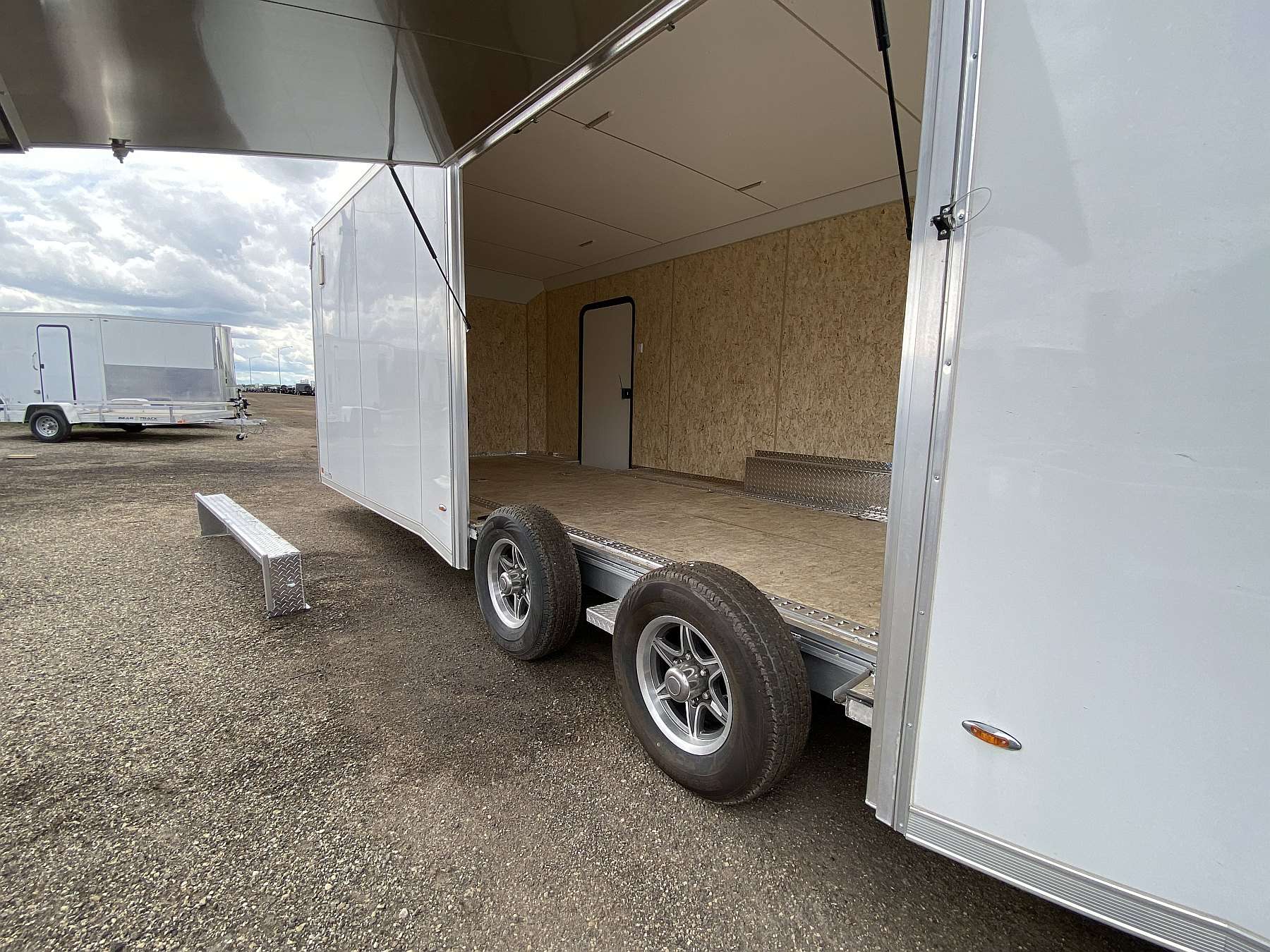 2026 Legend 8.5'x24' Trailmaster Race Series Aluminum Cargo