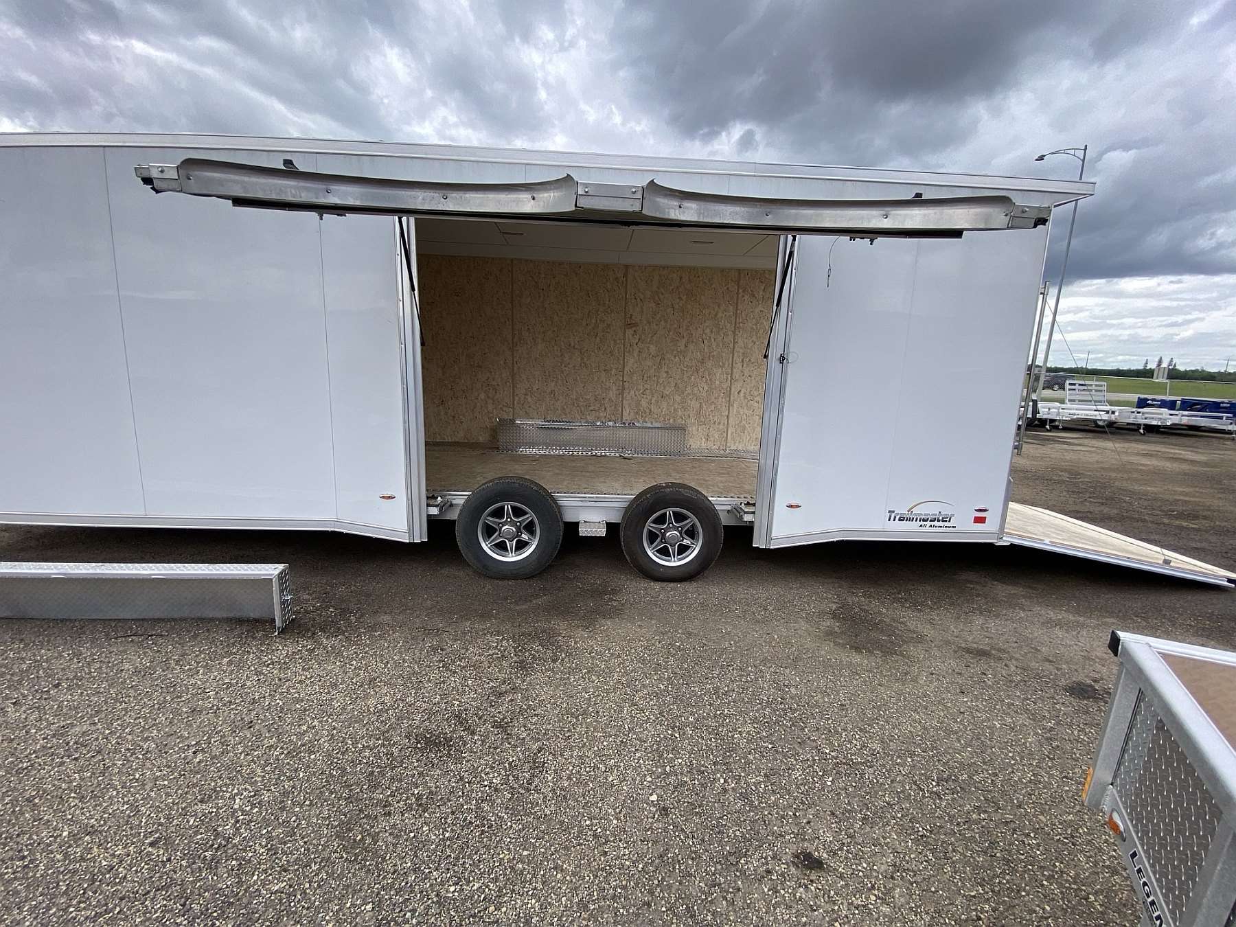 2026 Legend 8.5'x24' Trailmaster Race Series Aluminum Cargo