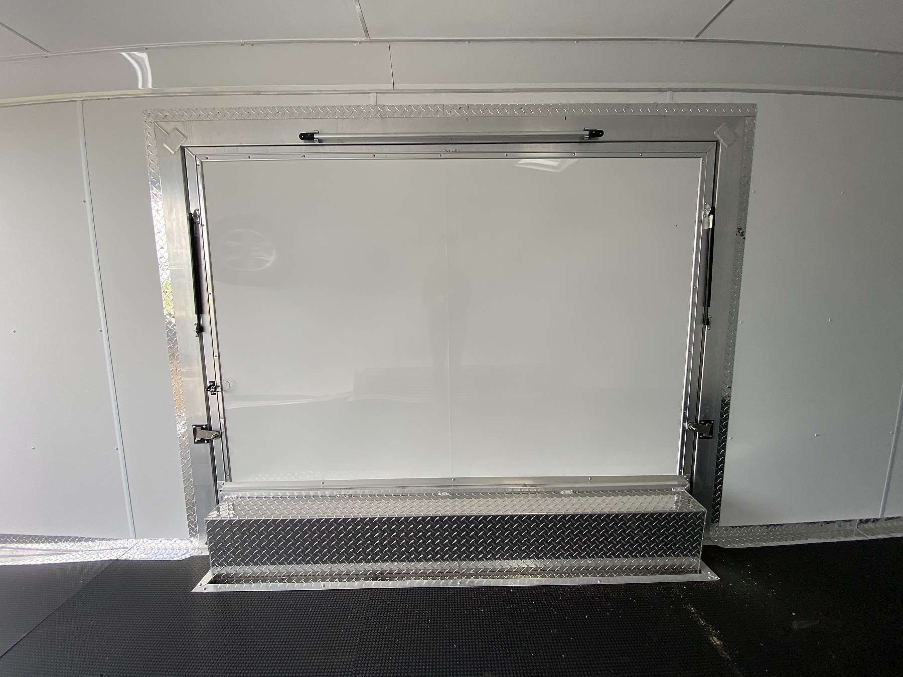 2026 Legend 8.5'x24' Trailmaster Race Series Aluminum Cargo