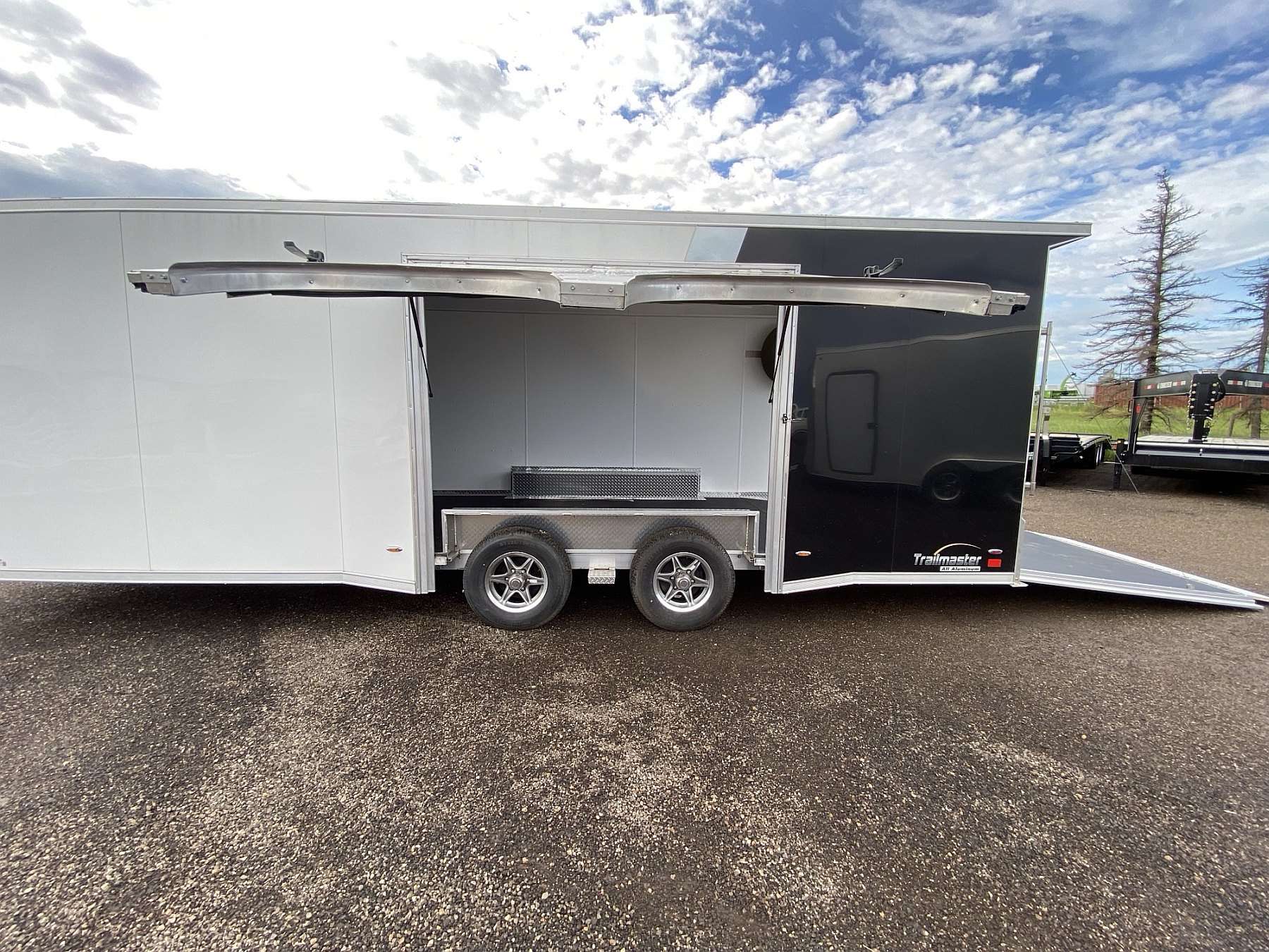 2026 Legend 8.5'x24' Trailmaster Race Series Aluminum Cargo