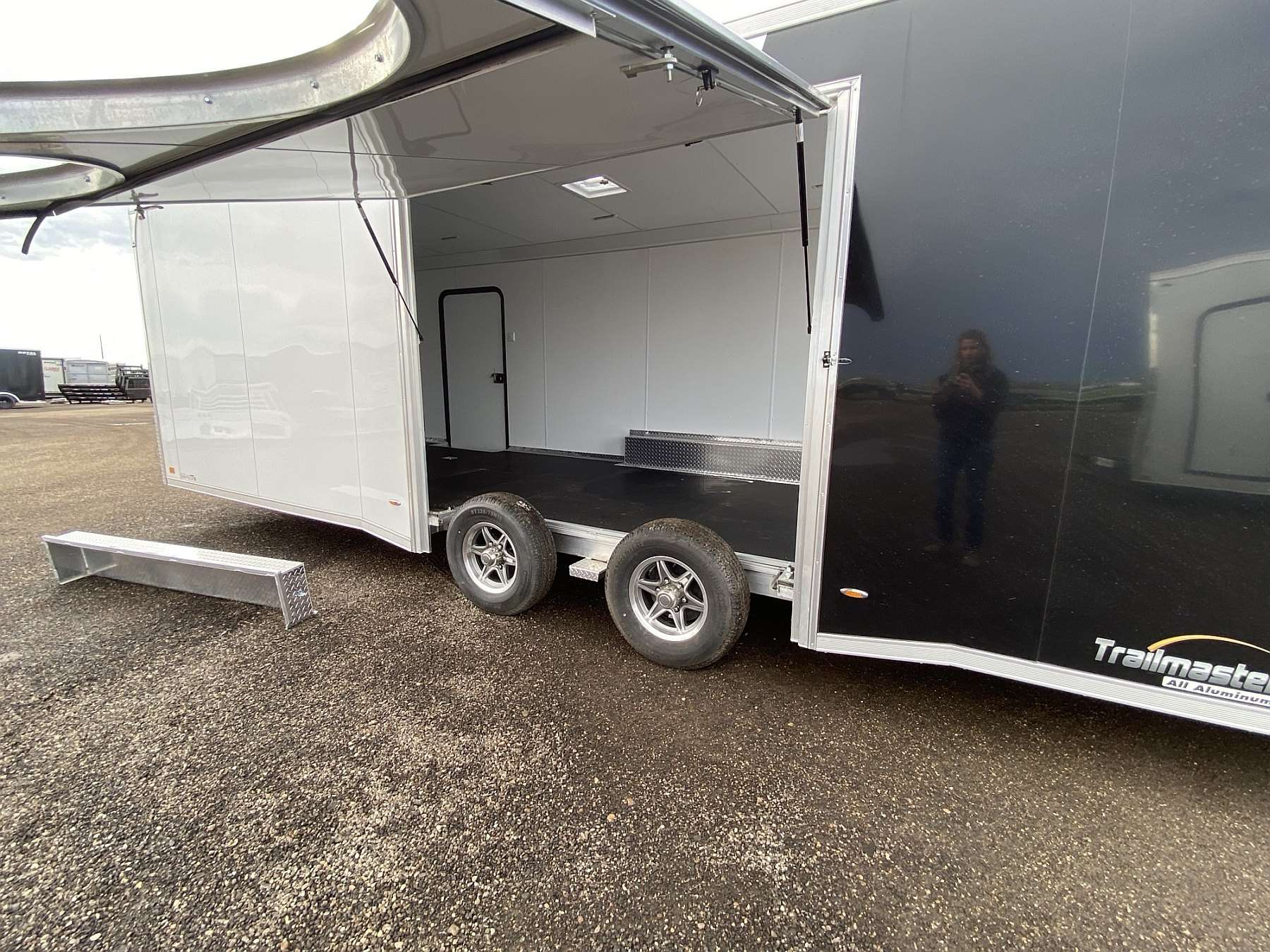 2026 Legend 8.5'x24' Trailmaster Race Series Aluminum Cargo