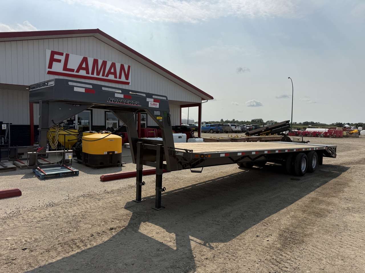 2026 Norbert 30' Gooseneck Beavertail Flat Deck Trailer