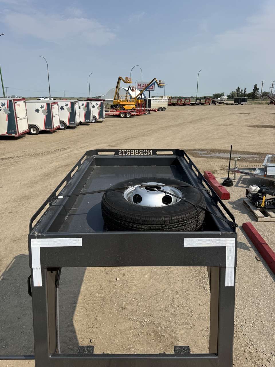 2026 Norbert 30' Gooseneck Beavertail Flat Deck Trailer