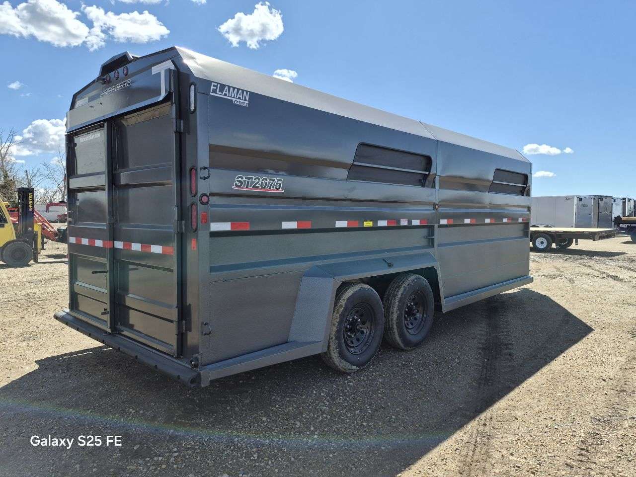 2026 Norbert 7'6" x 20' Gooseneck Livestock Trailer