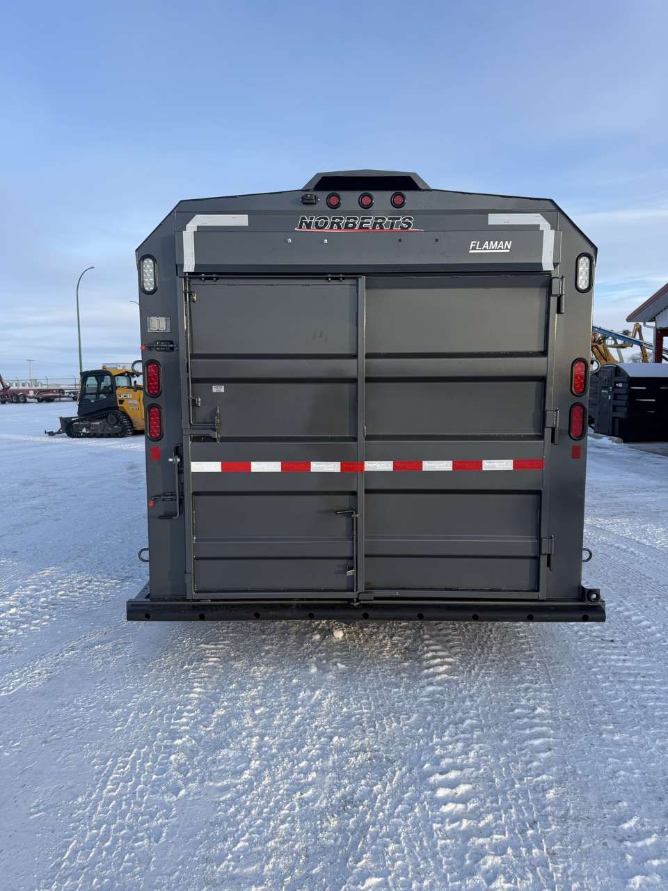2026 Norbert 7'6" x 24' Gooseneck Livestock Trailer