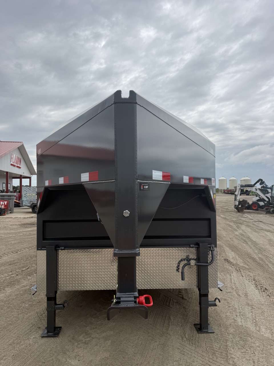 2026 Norbert 7'6" x 30' GN Livestock Triple 8K Trailer