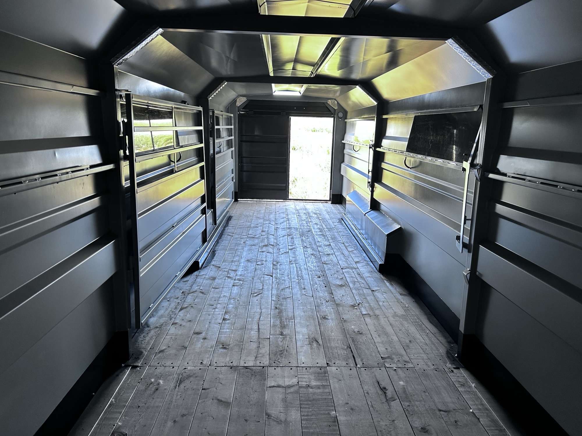 2026 Norbert 7'6" x 30' Gooseneck Livestock Trailer