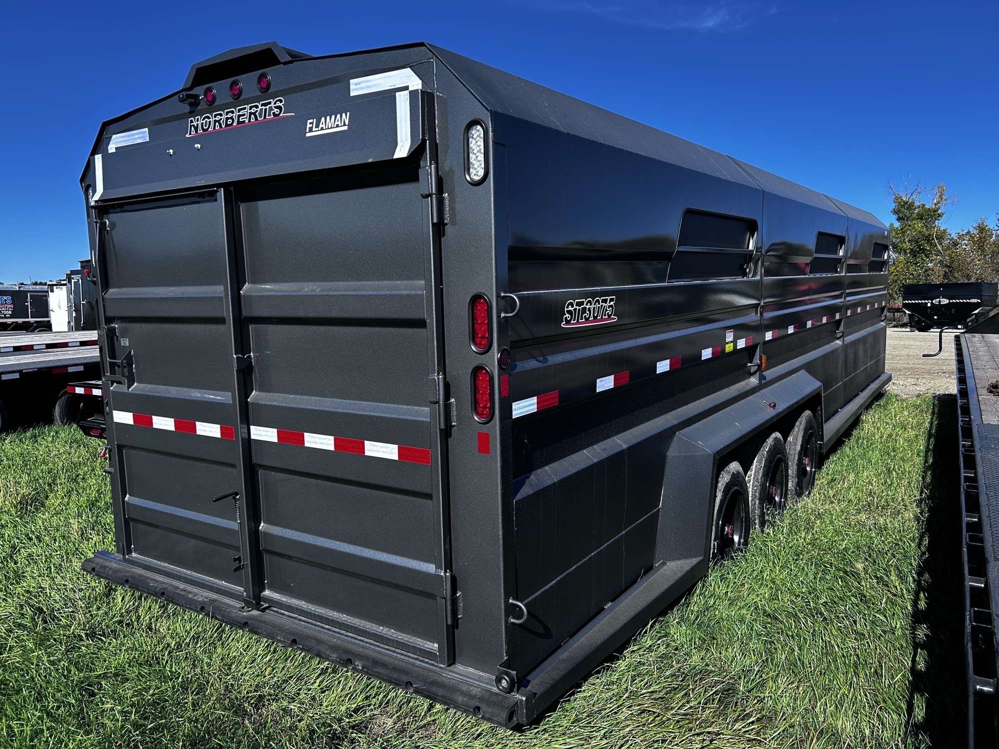 2026 Norbert 7'6" x 30' Gooseneck Livestock Trailer