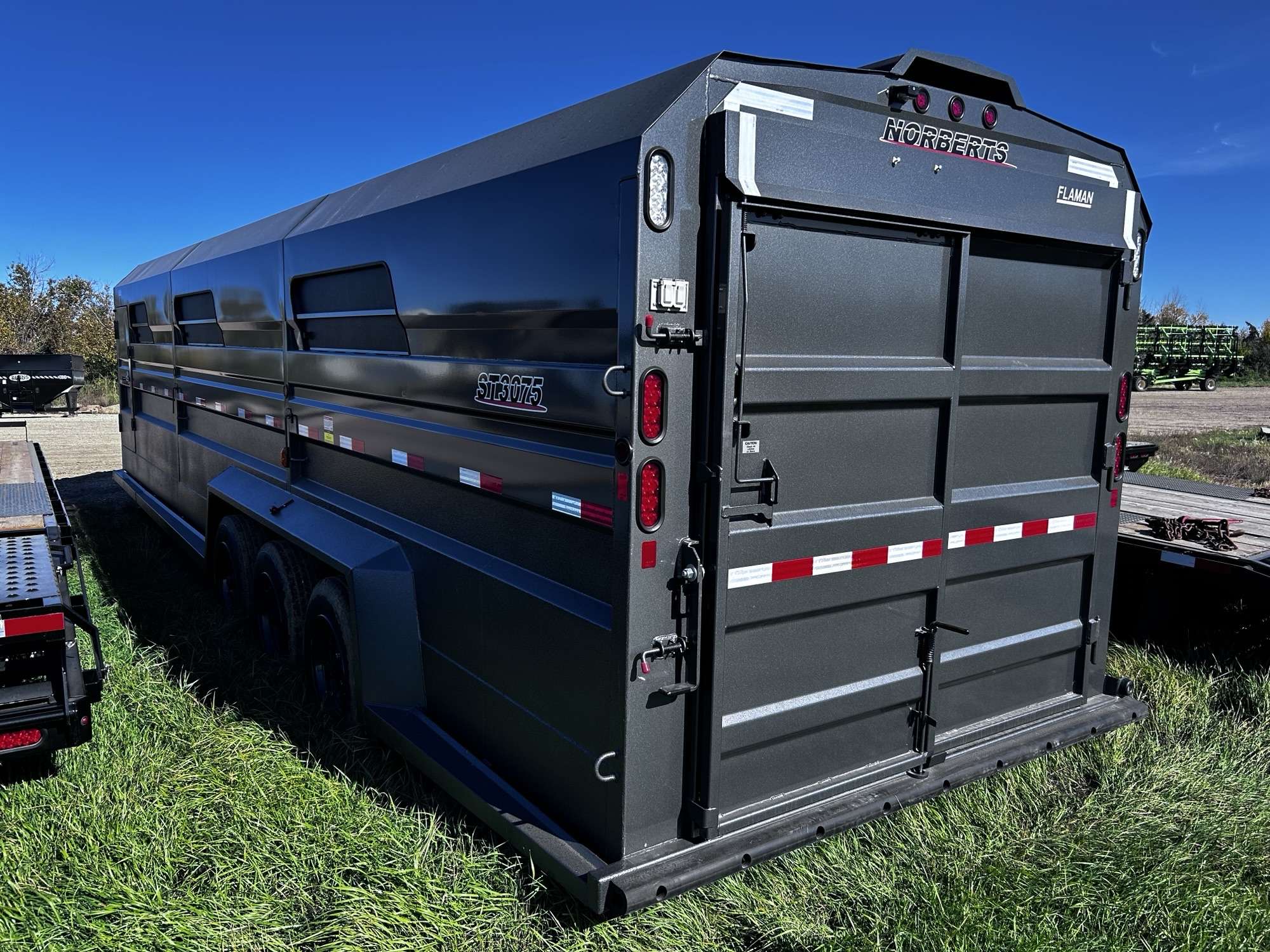 2026 Norbert 7'6" x 30' Gooseneck Livestock Trailer