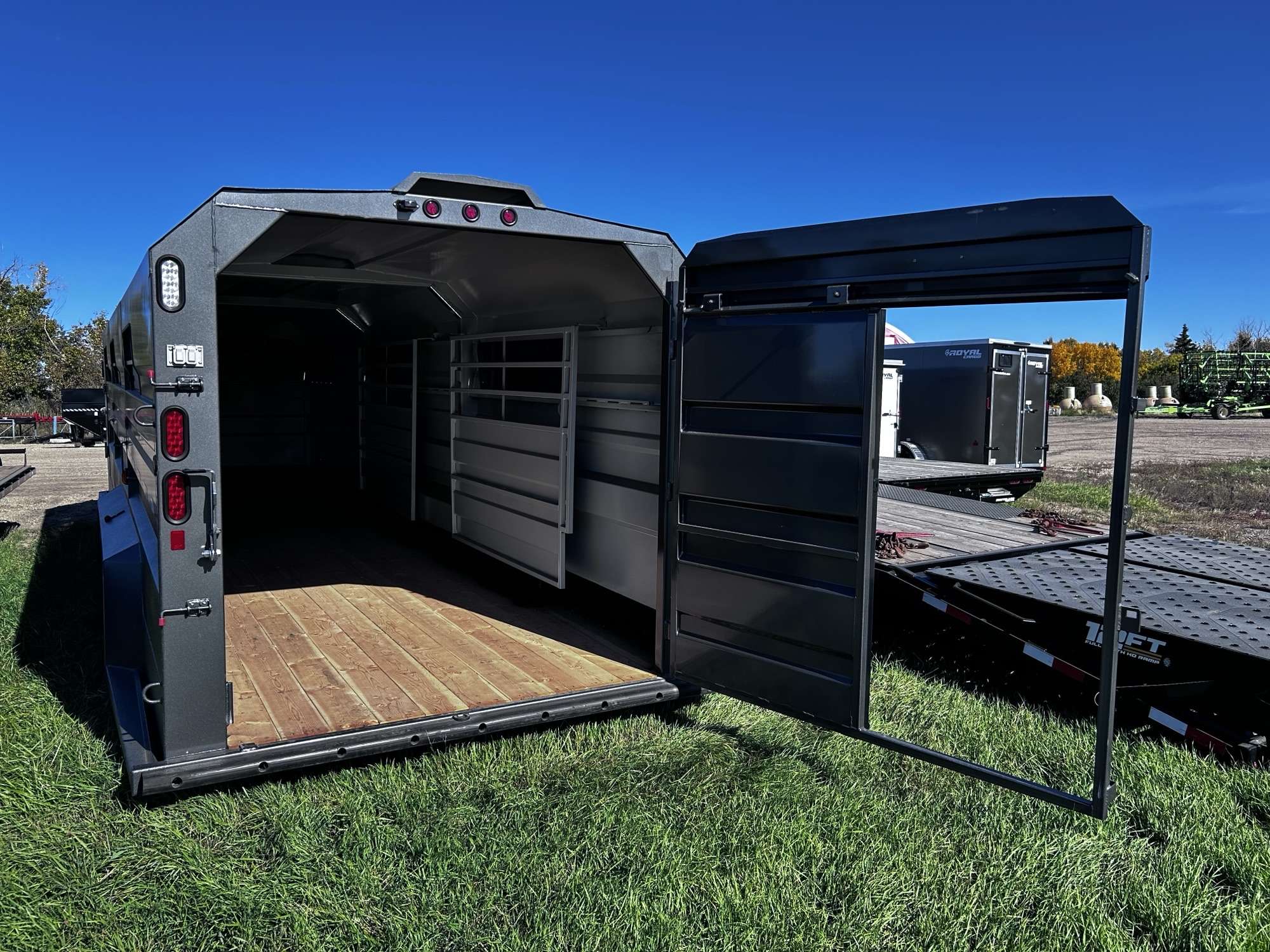 2026 Norbert 7'6" x 30' Gooseneck Livestock Trailer