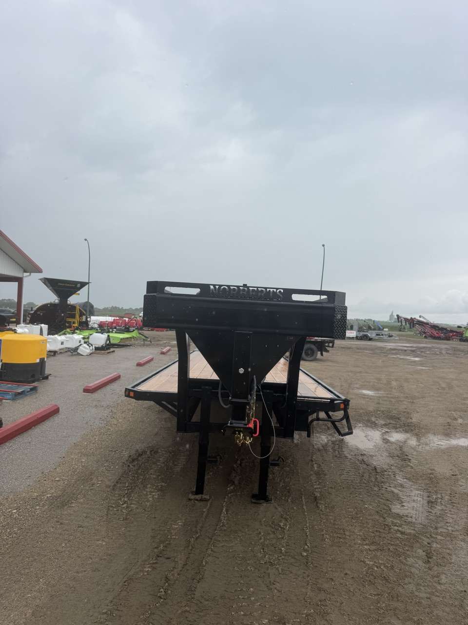 2026 Norbert 8'4" x 30' GN Beavertail Flat Deck Trailer