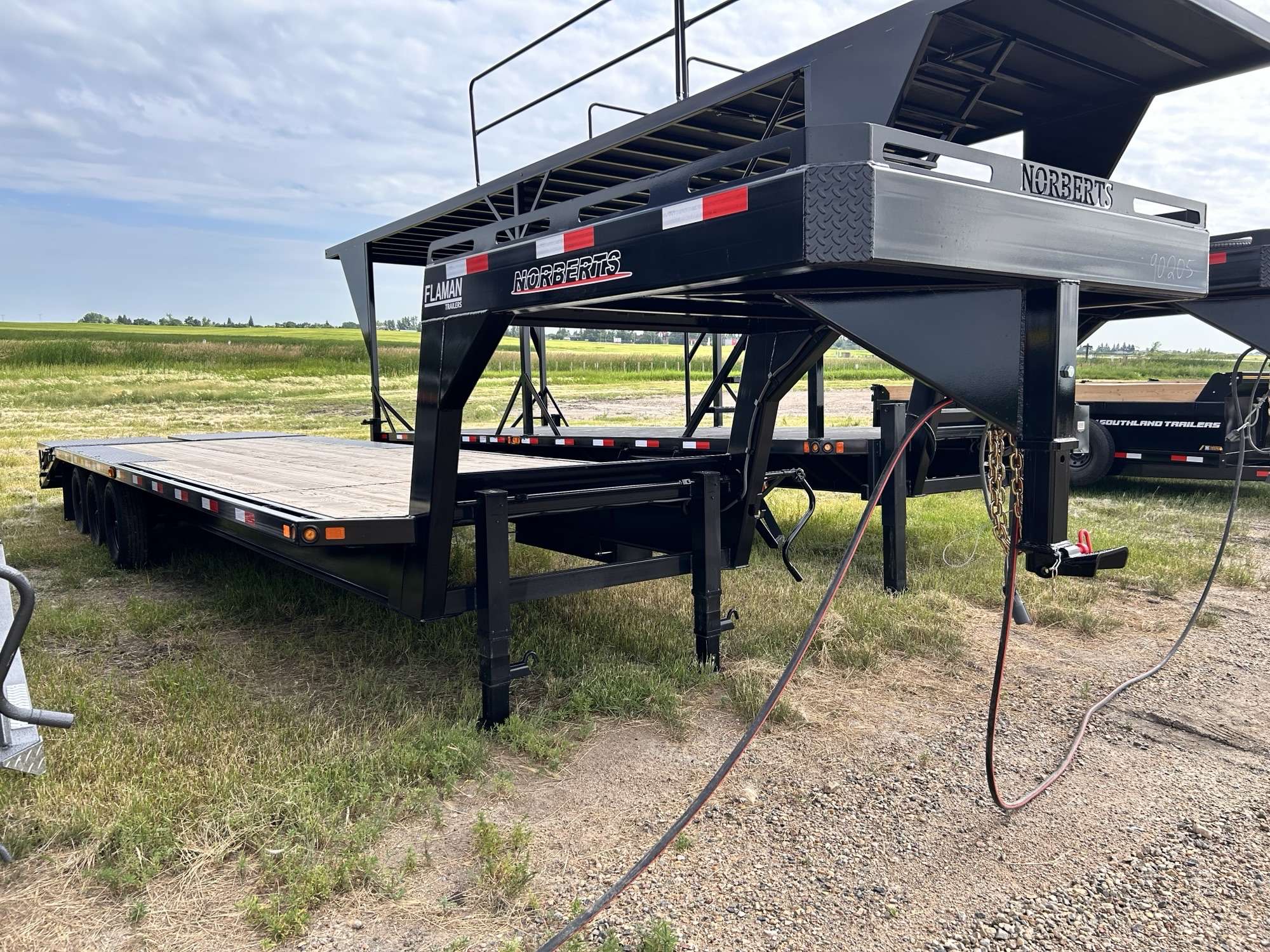 2026 Norbert 8'4" x 30' GN Beavertail Flat Deck Trailer