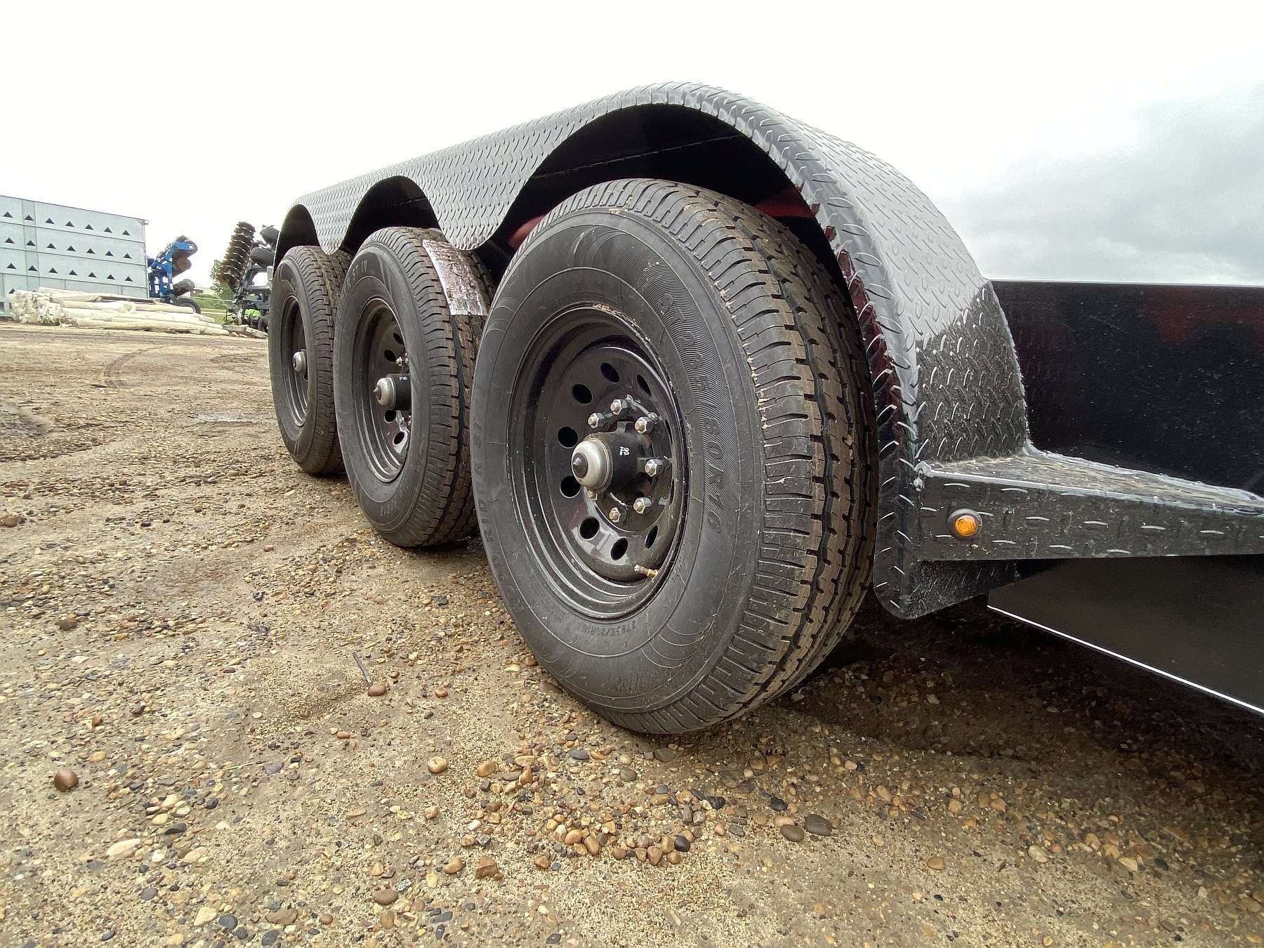 2026 Oasis 22' Tri-Axle Equipment Trailer