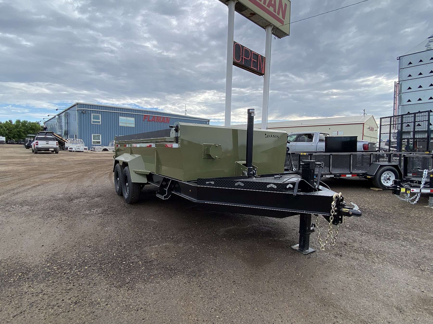 2026 Oasis 7'x14' Telescopic Lift Dump Trailer