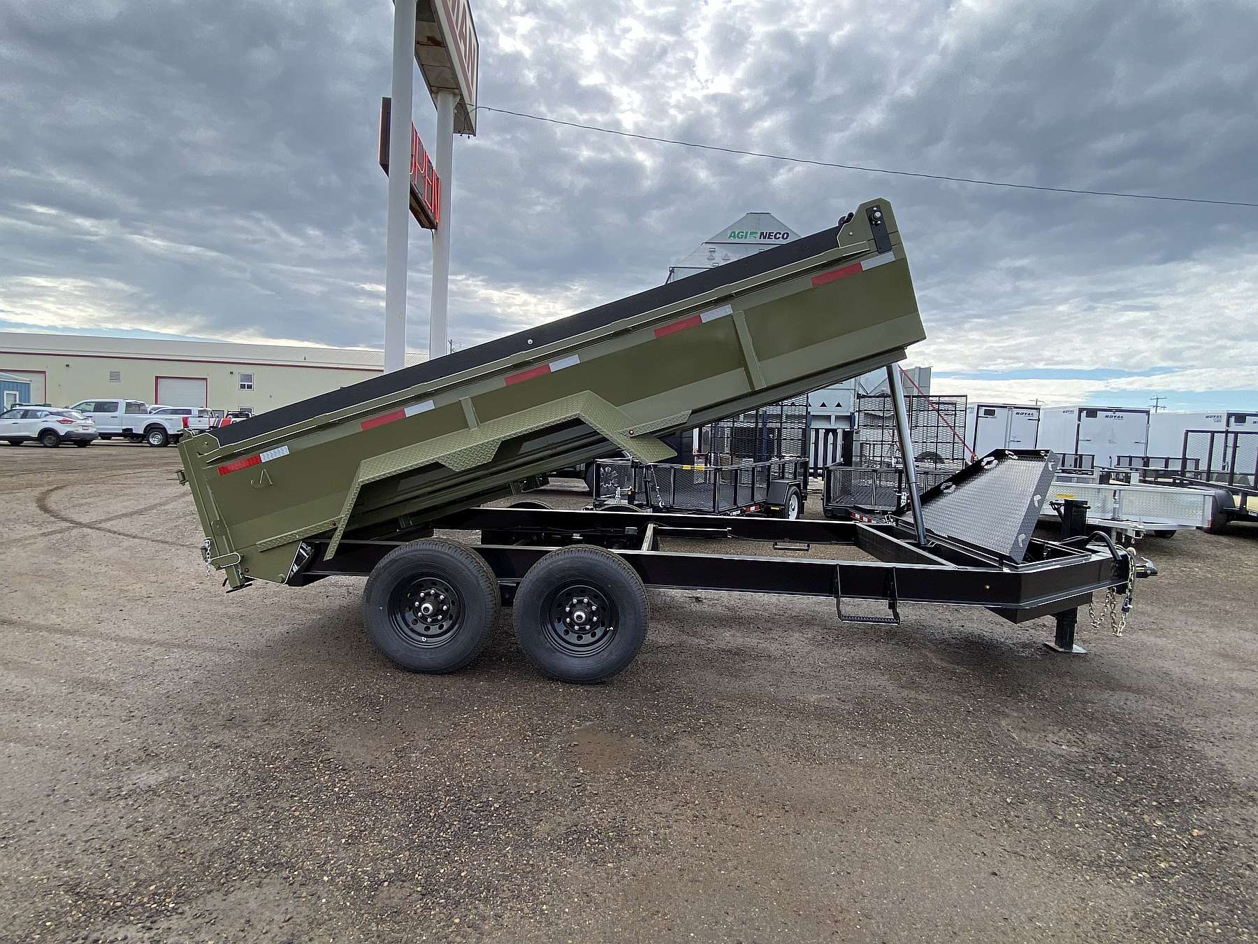 2026 Oasis 7'x14' Telescopic Lift Dump Trailer