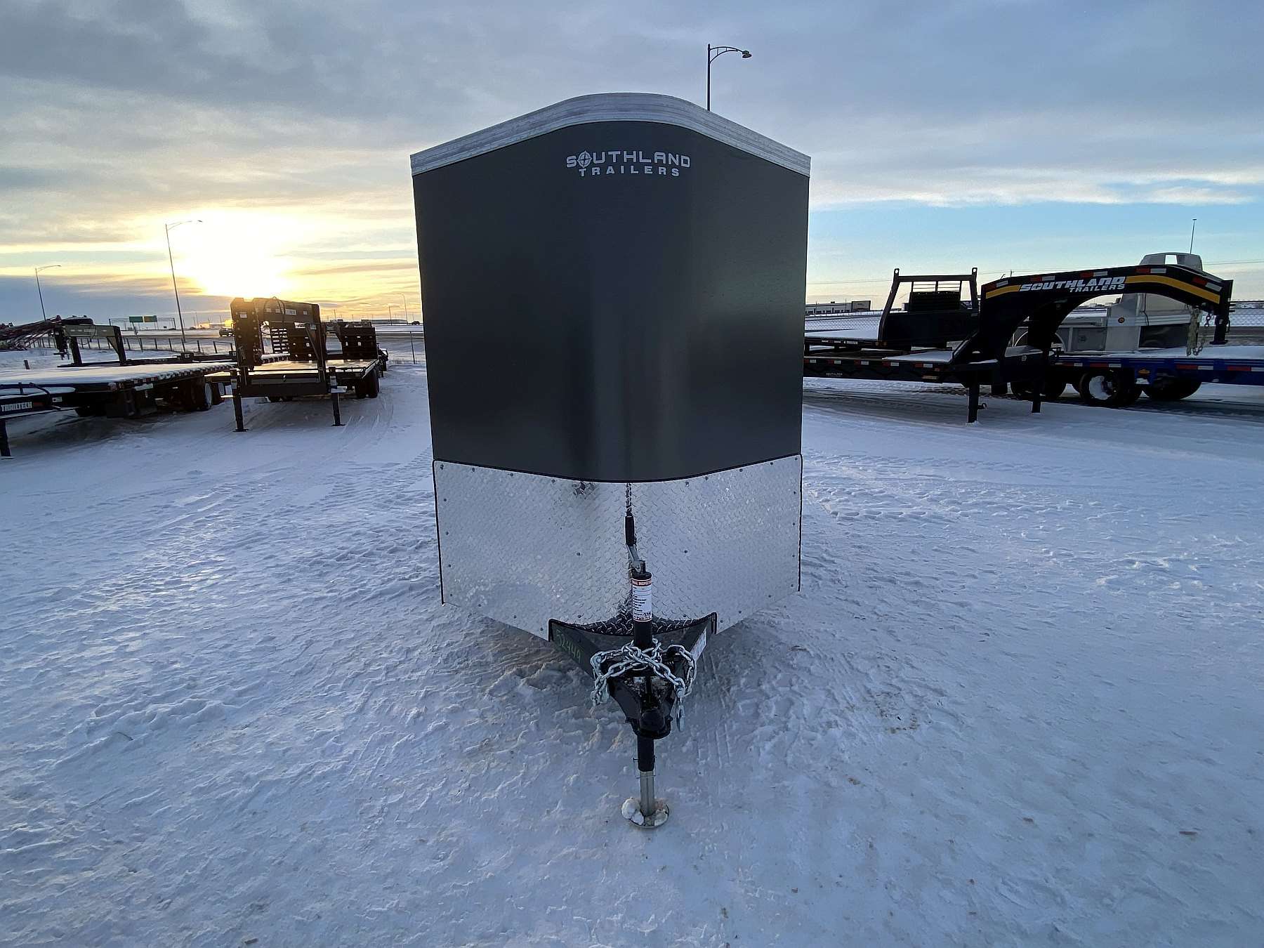 2026 Royal 5'x12' Enclosed Cargo w/ Aluminum Wheels