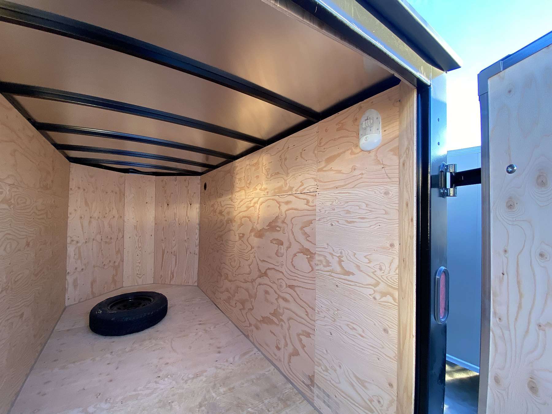 2026 Royal 5'x12' Enclosed Cargo w/ Barn Door