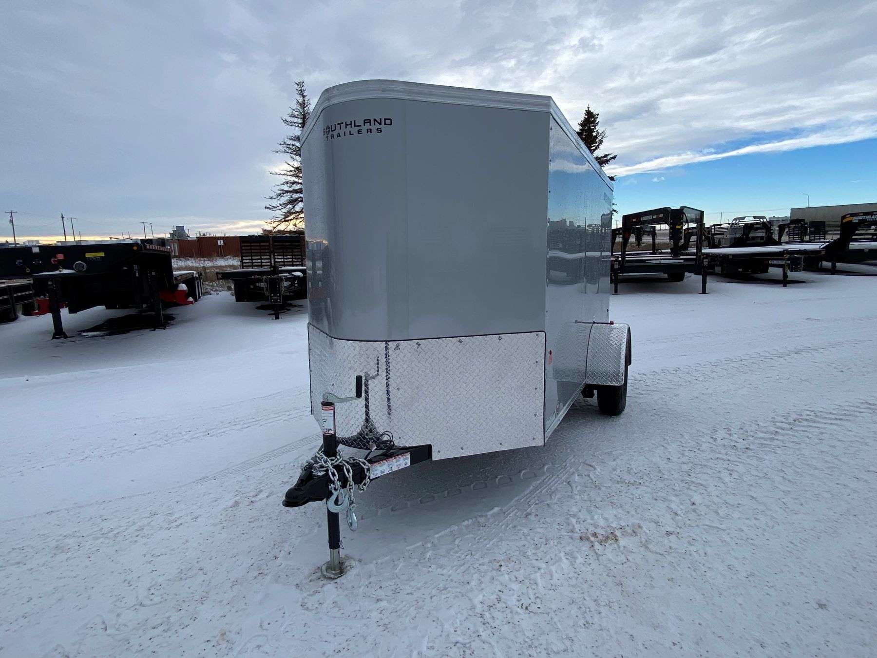 2026 Royal 5'x12' Enclosed Cargo w/ Ramp Door