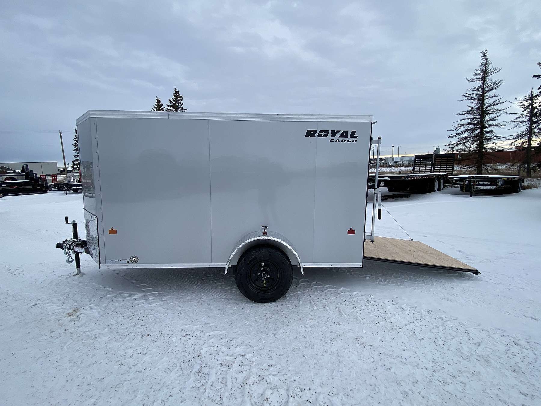 2026 Royal 5'x12' Enclosed Cargo w/ Ramp Door