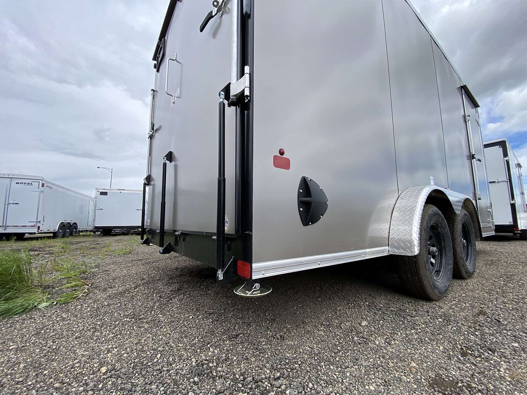 2026 Royal 7.5'x16' Cargo w/ Ramp Door