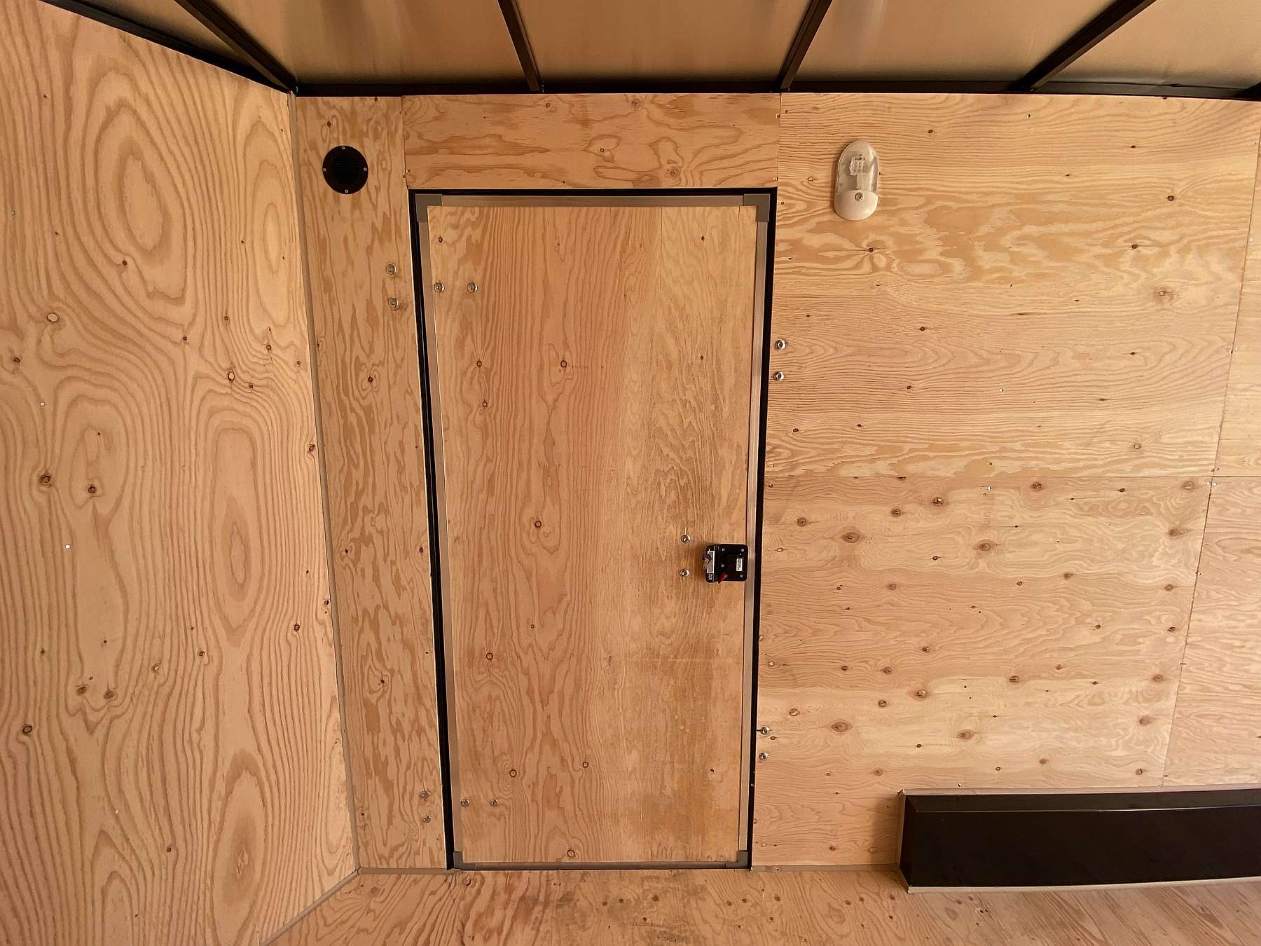 2026 Royal 7.5'x16' Enclosed Cargo Trailer