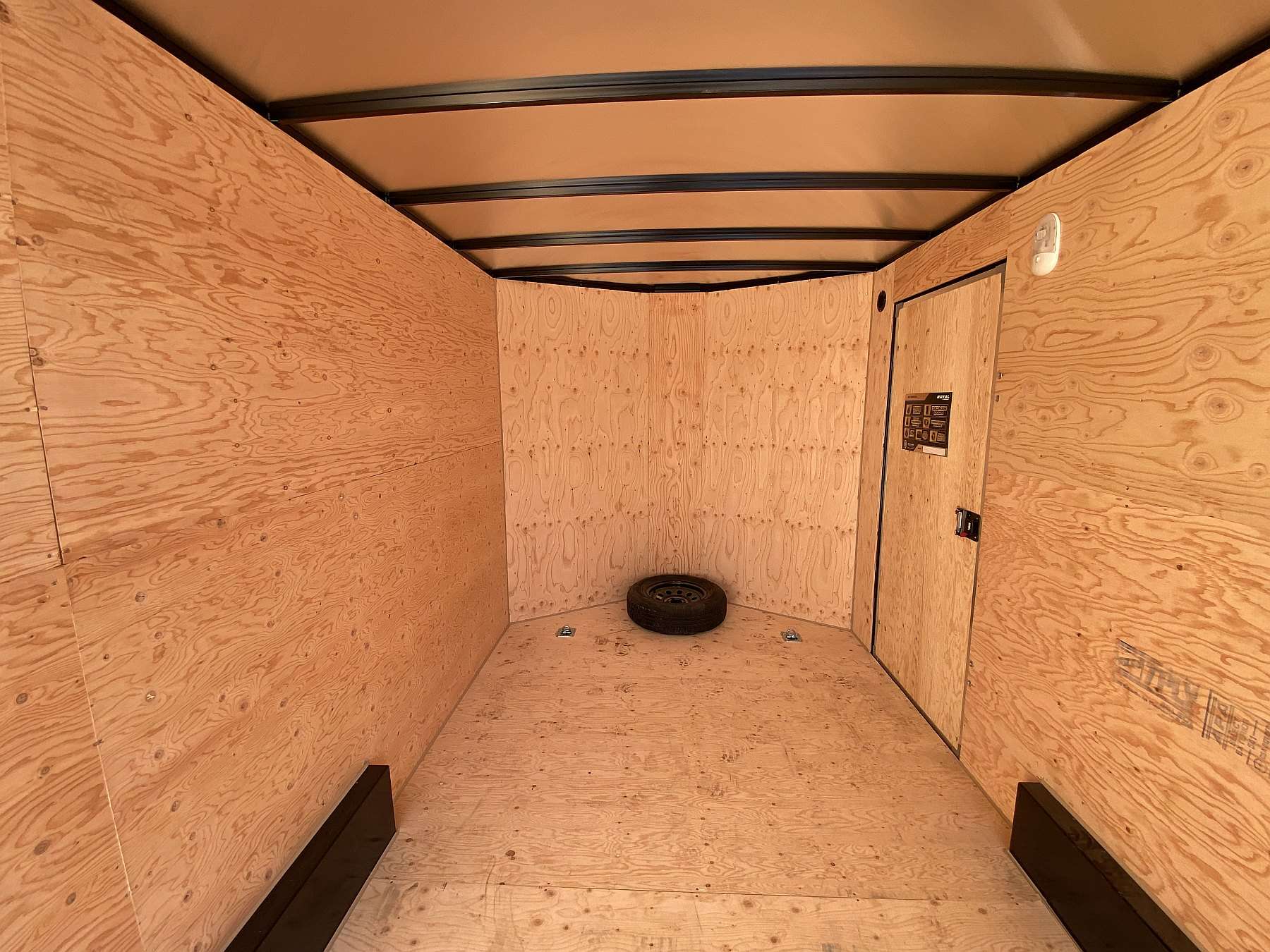 2026 Royal 7.5'x16' Enclosed Cargo Trailer