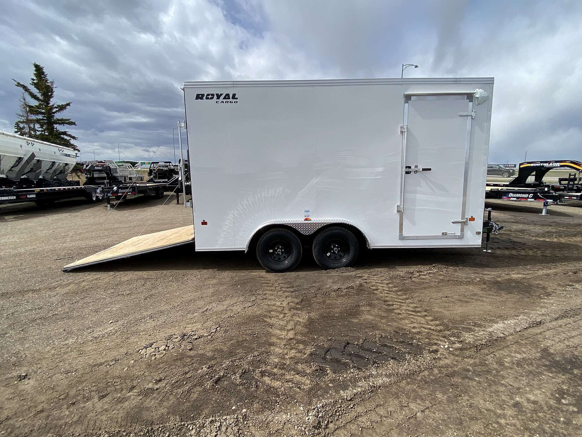 2026 Royal 7.5'x16' Enclosed Cargo  w/ Ramp Door