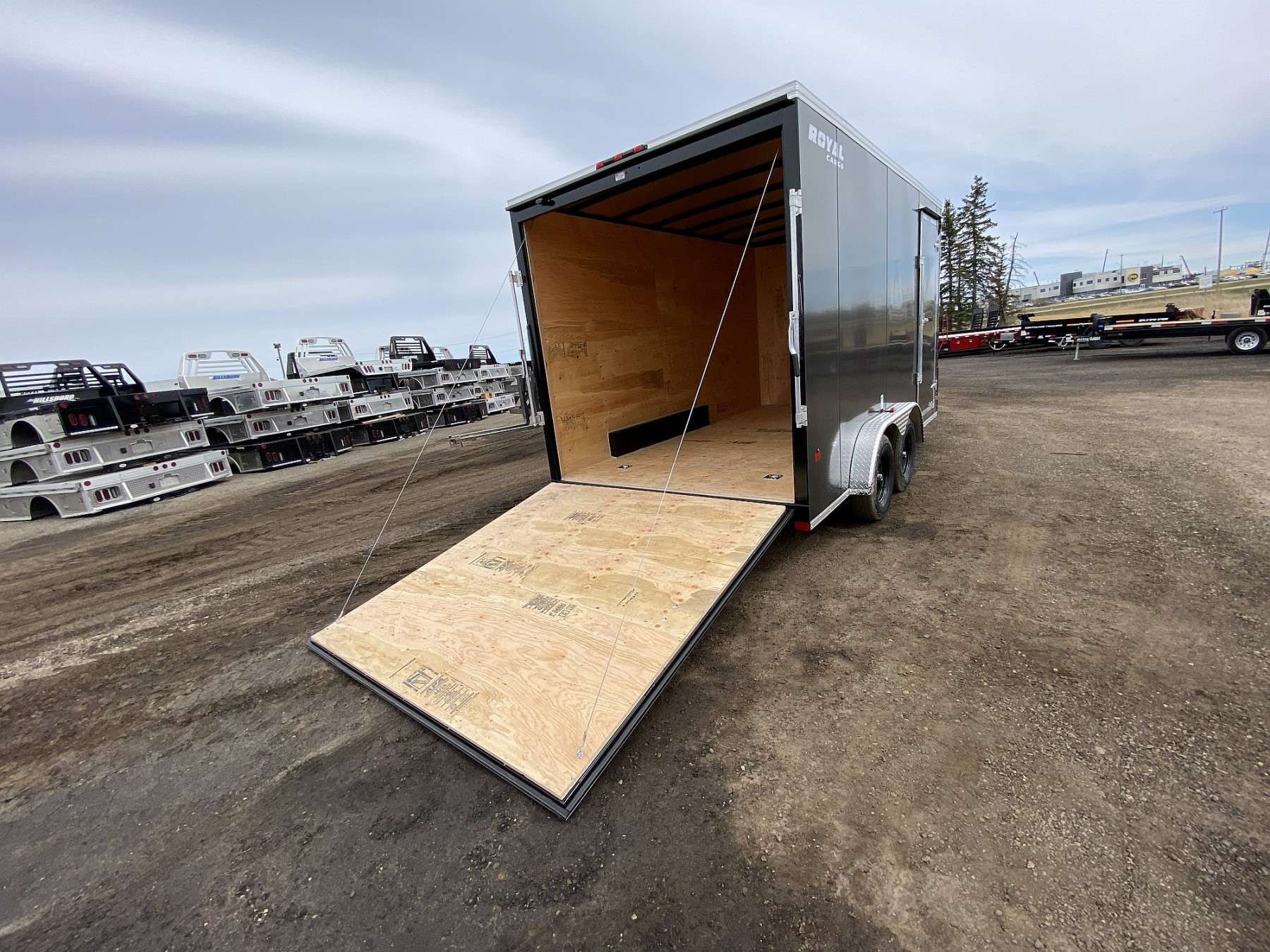 2026 Royal 7.5'x16' Enclosed Cargo w/ Ramp Door