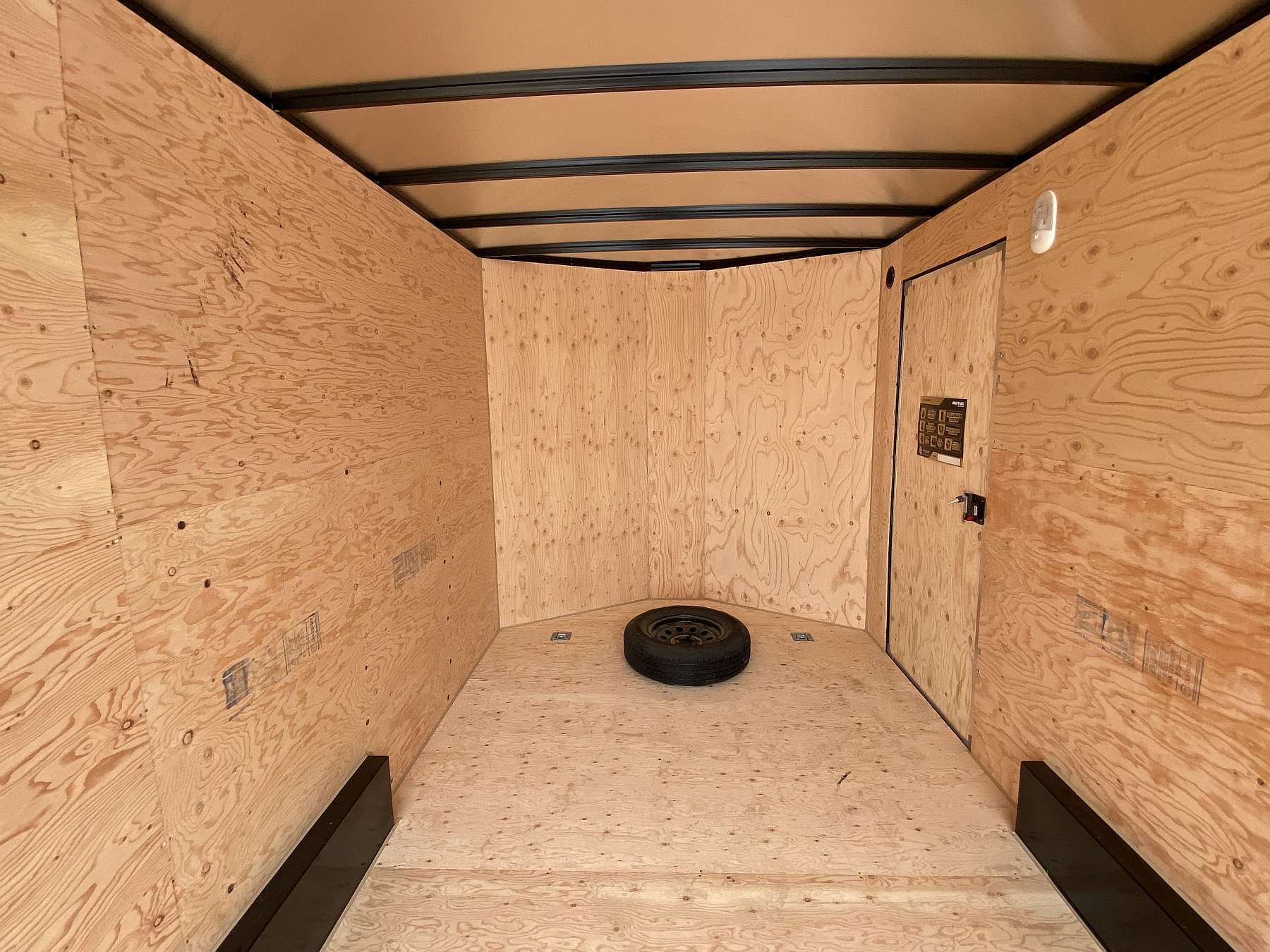 2026 Royal 7.5'x16' Enclosed Cargo  w/ Ramp Door