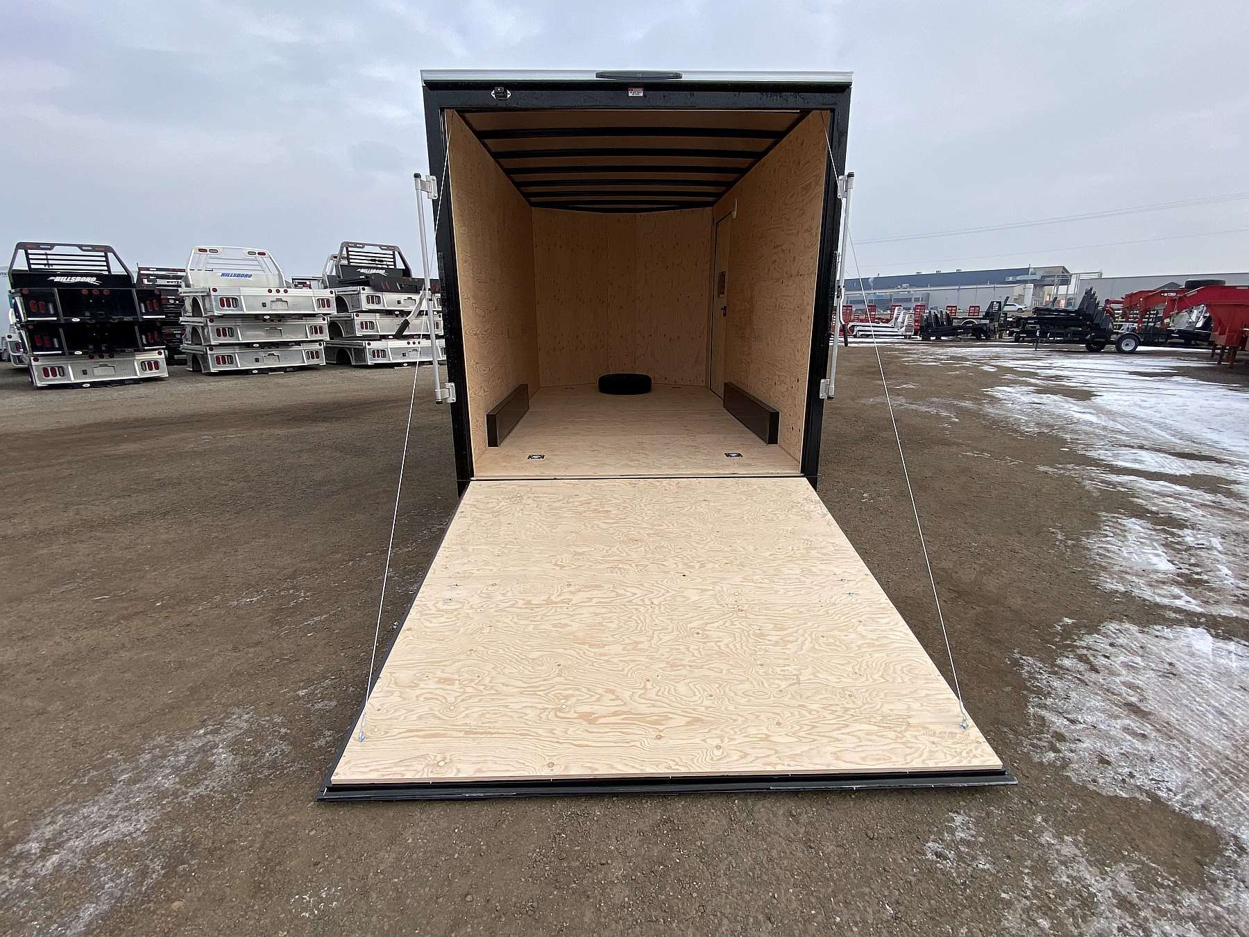 2026 Royal 7.5'x16' Enclosed Cargo  w/ Ramp Door
