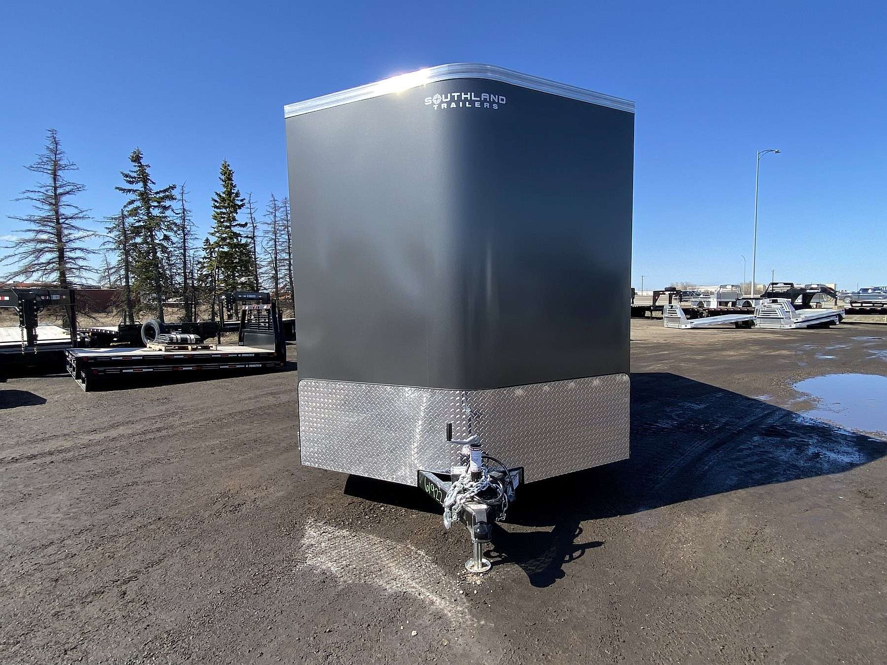 2026 Royal 7.5'x16' Enclosed Cargo w/ Ramp Door