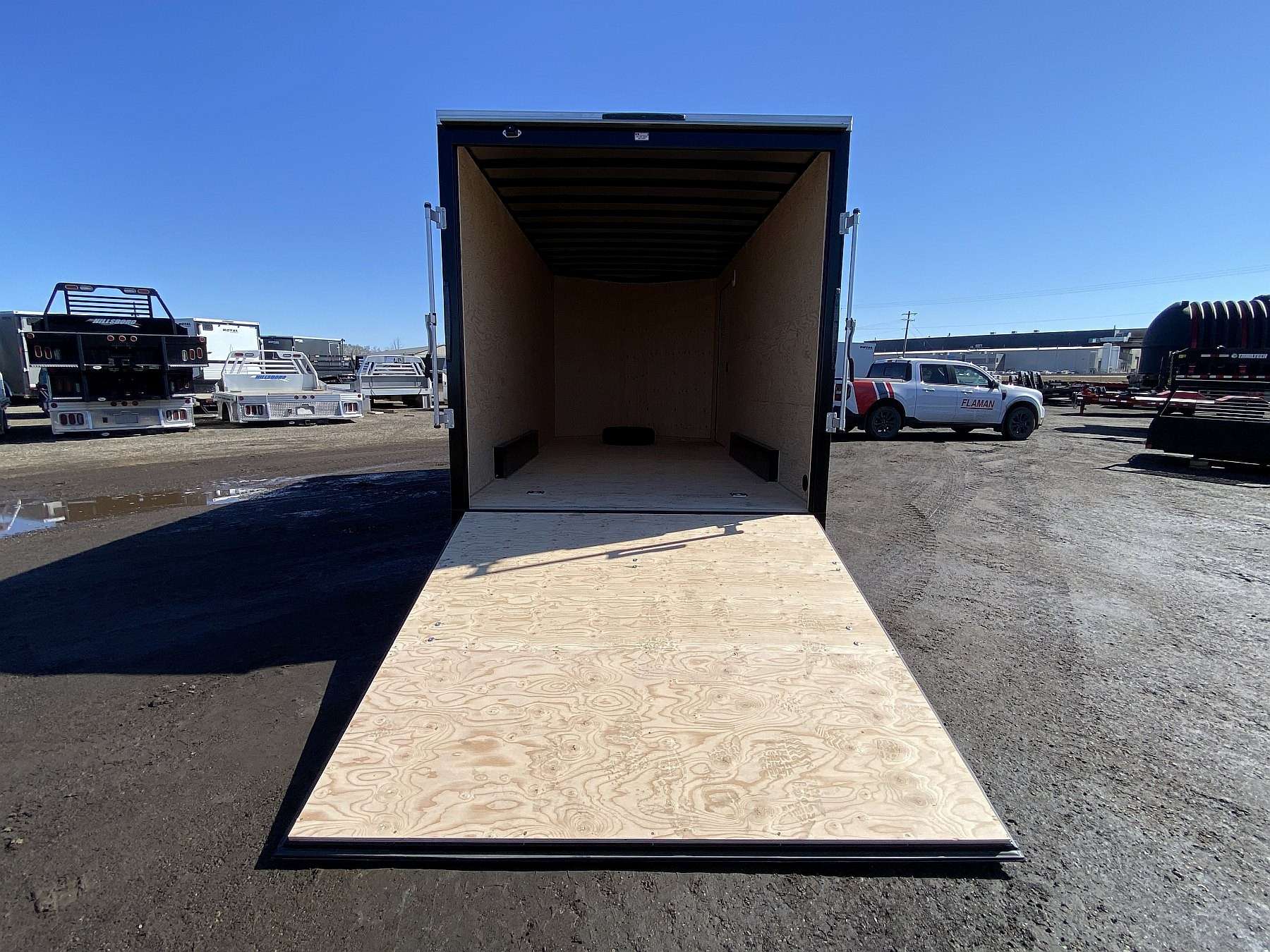 2026 Royal 7.5'x16' Enclosed Cargo w/ Ramp Door