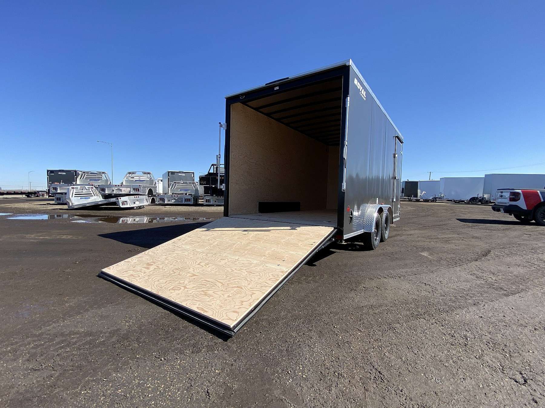 2026 Royal 7.5'x16' Enclosed Cargo w/ Ramp Door