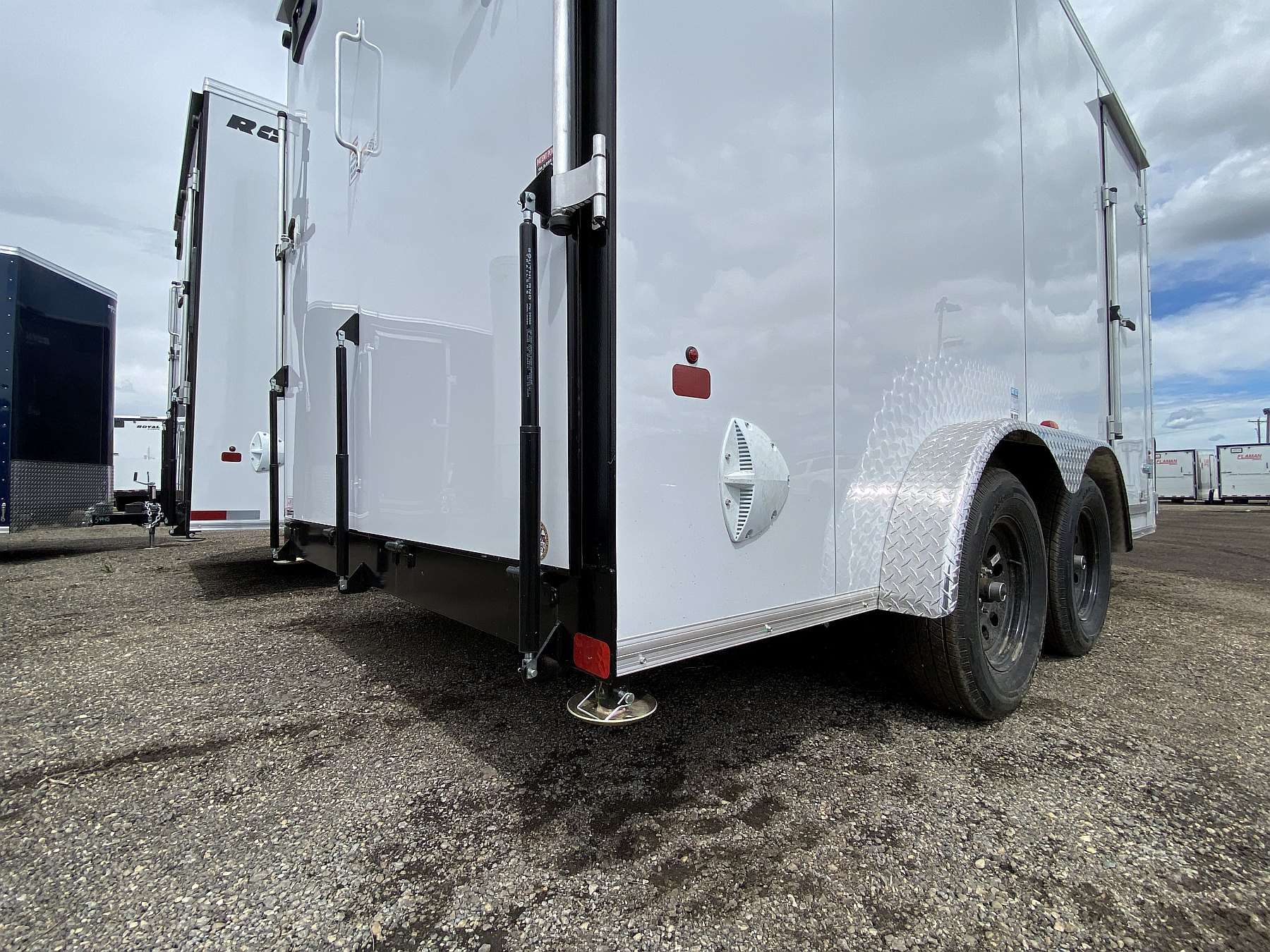 2026 Royal 7.5'x16' Enclosed Cargo w/ Ramp Door