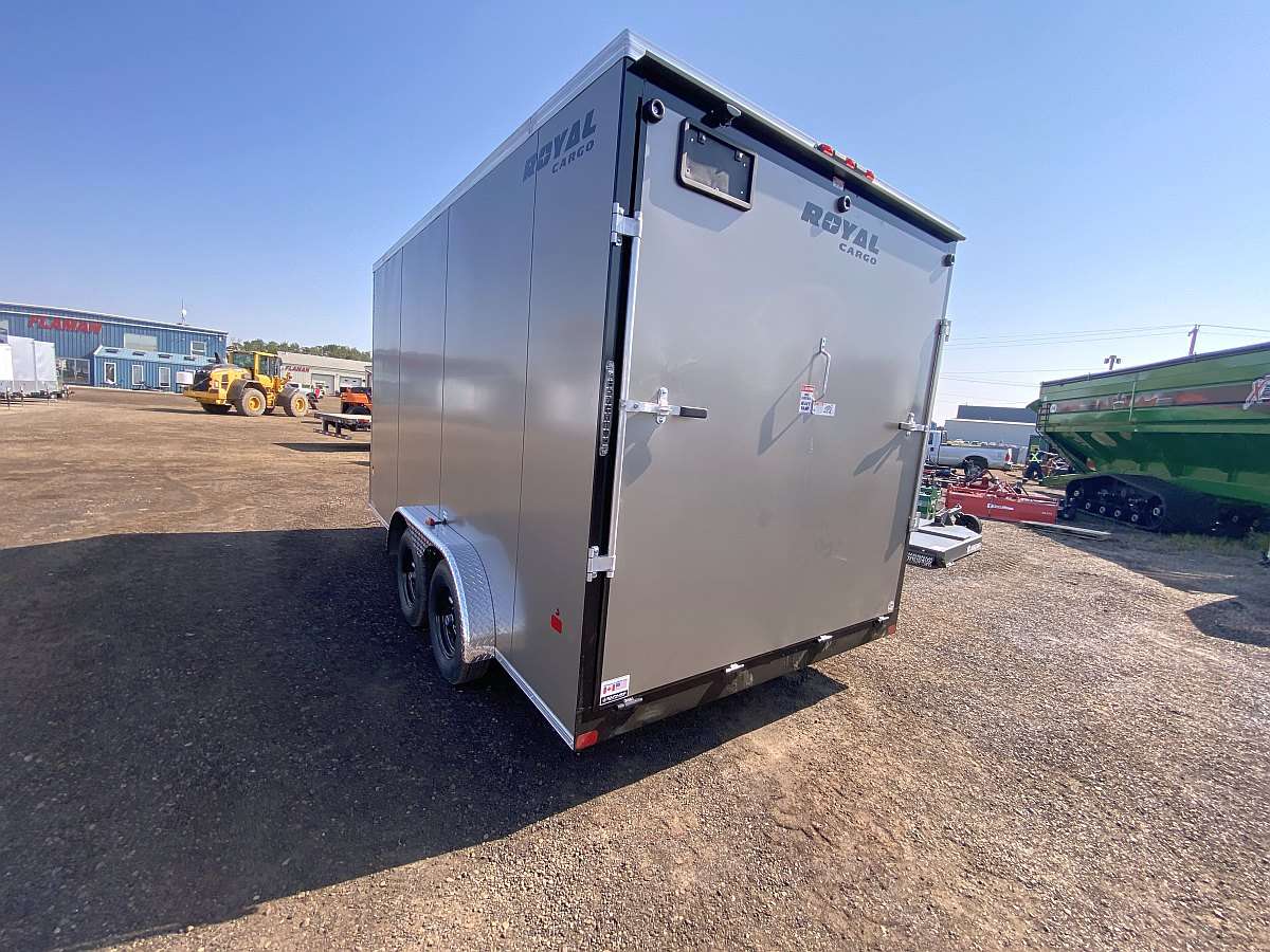 2026 Royal 7.5'x16' Enclosed Cargo w/ Ramp Door