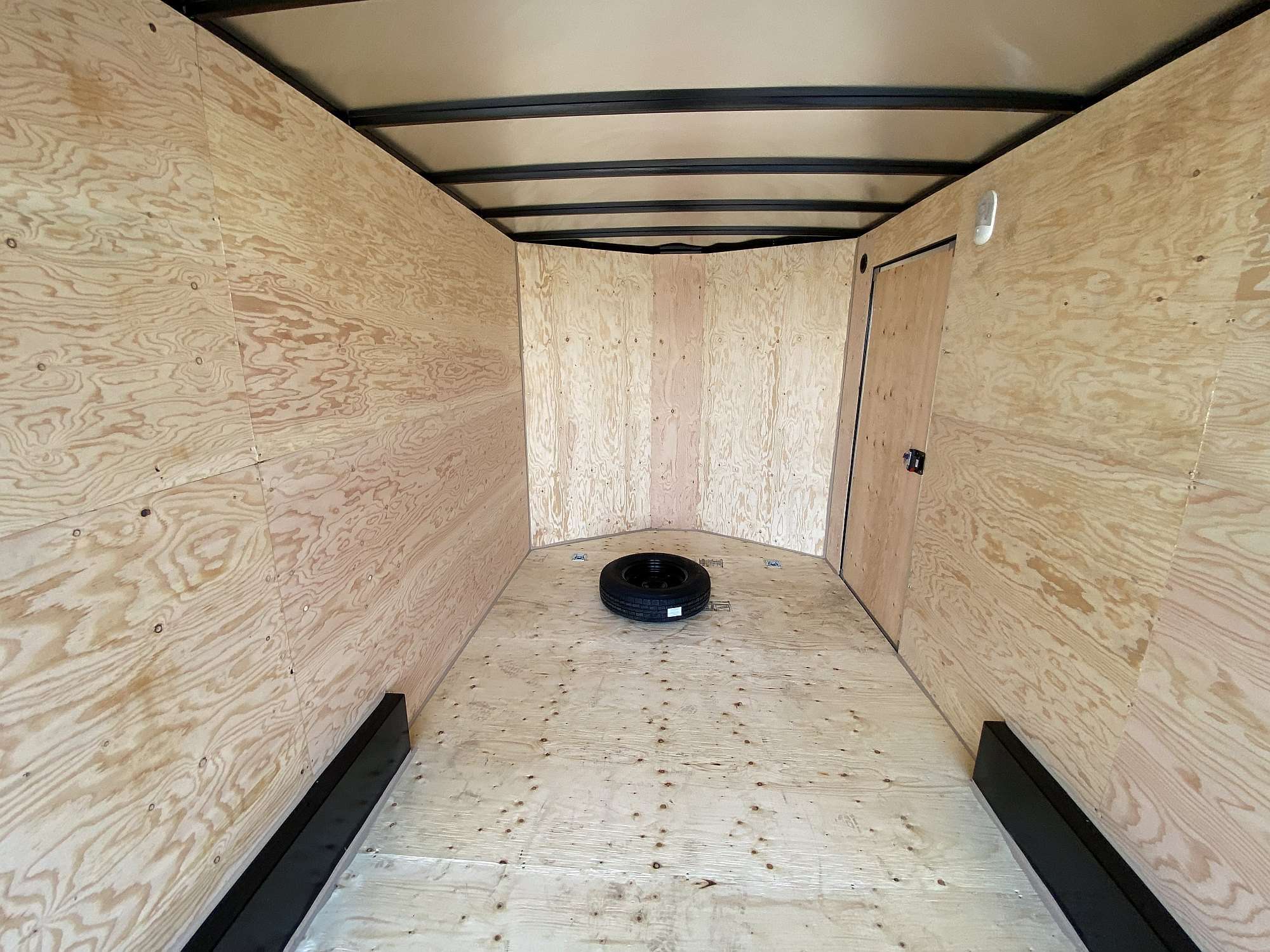 2026 Royal 7.5'x18' Enclosed Cargo Trailer