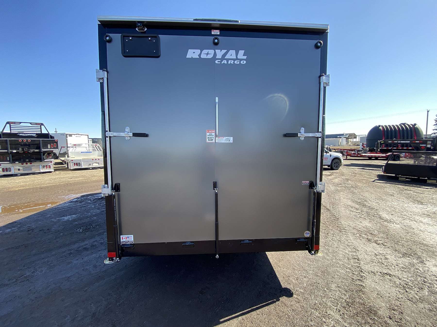 2026 Royal 7.5'x18' Enclosed Cargo w/ 16" Center Upgrade