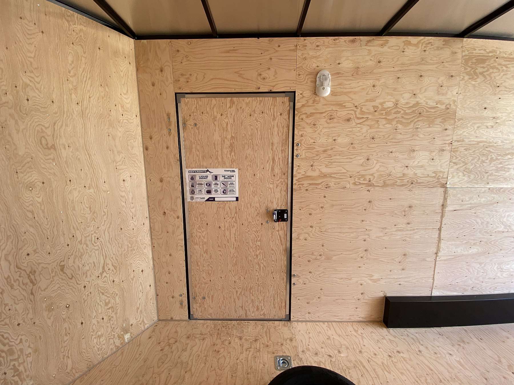 2026 Royal 7.5'x18' Enclosed Cargo w/ 92" Height