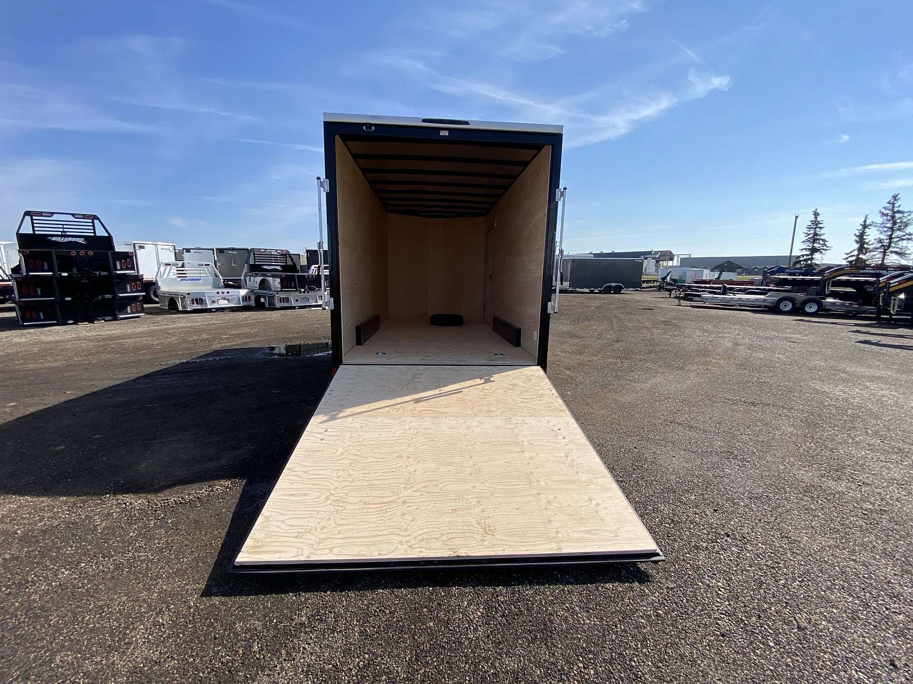 2026 Royal 7.5'x18' Enclosed Cargo w/ 92" Height