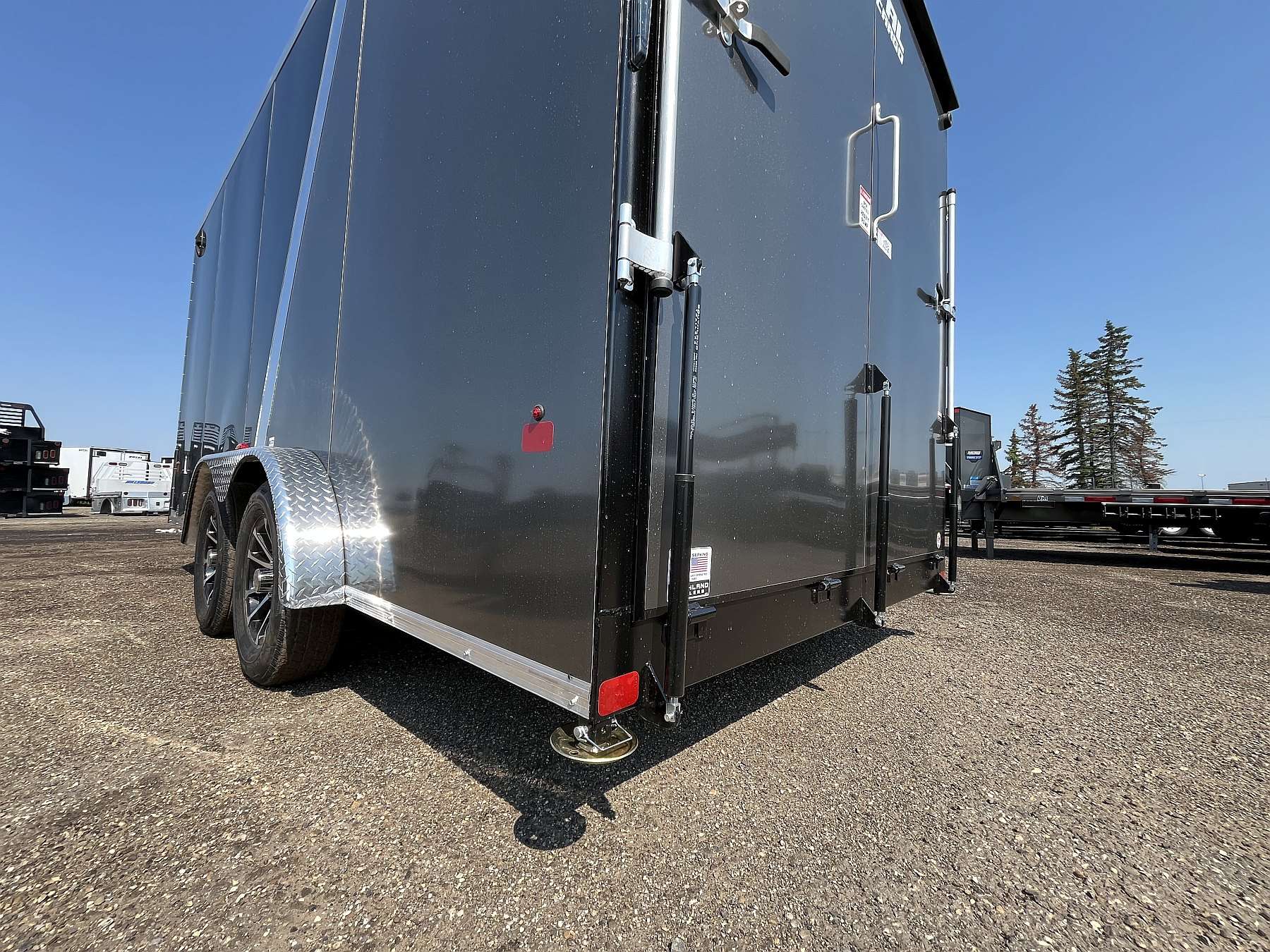 2026 Royal 7.5'x18' Enclosed Cargo w/ Aluminum Wheels