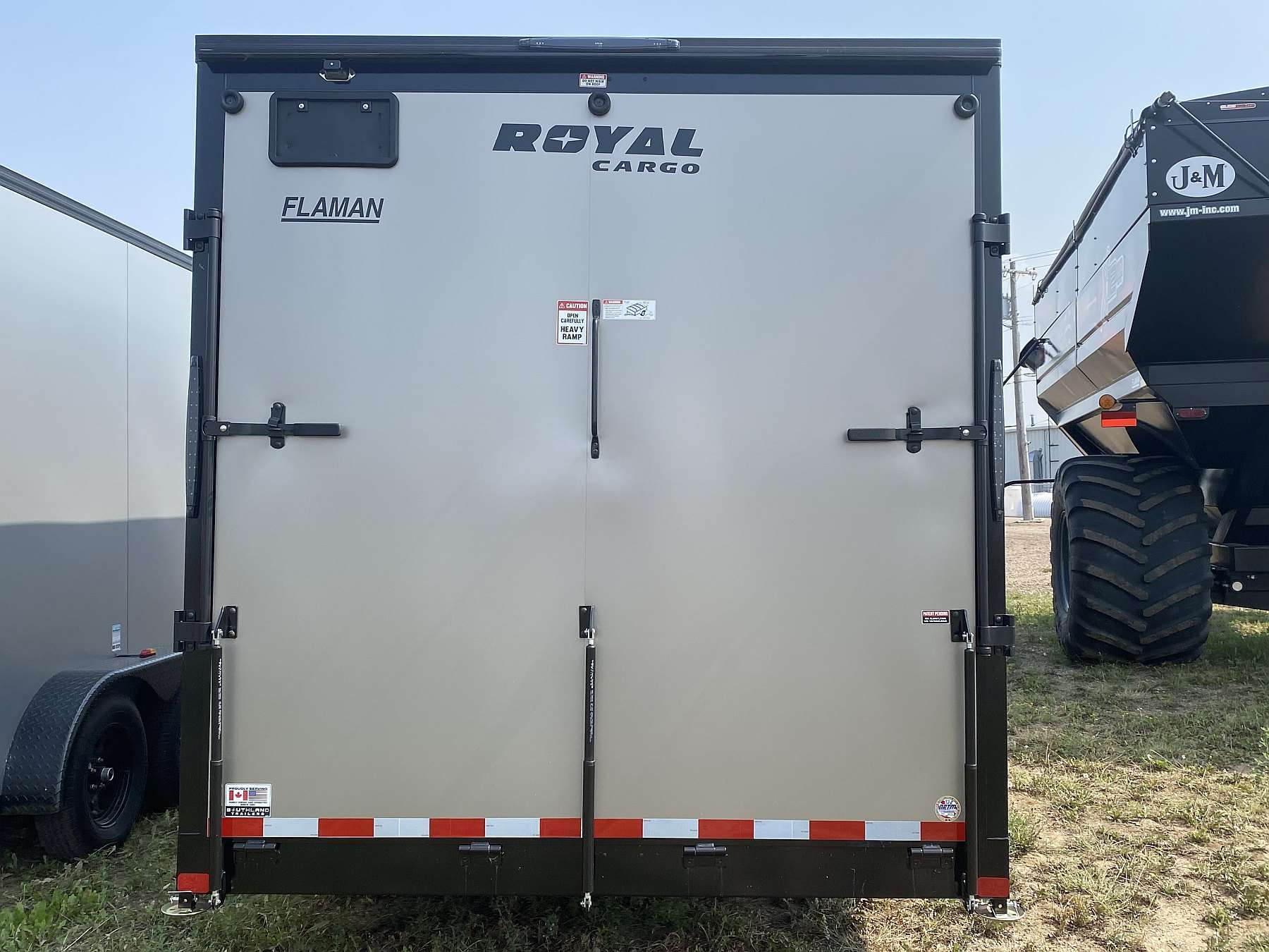 2026 Royal 7.5'x18' Enclosed Cargo w/ Black out Package