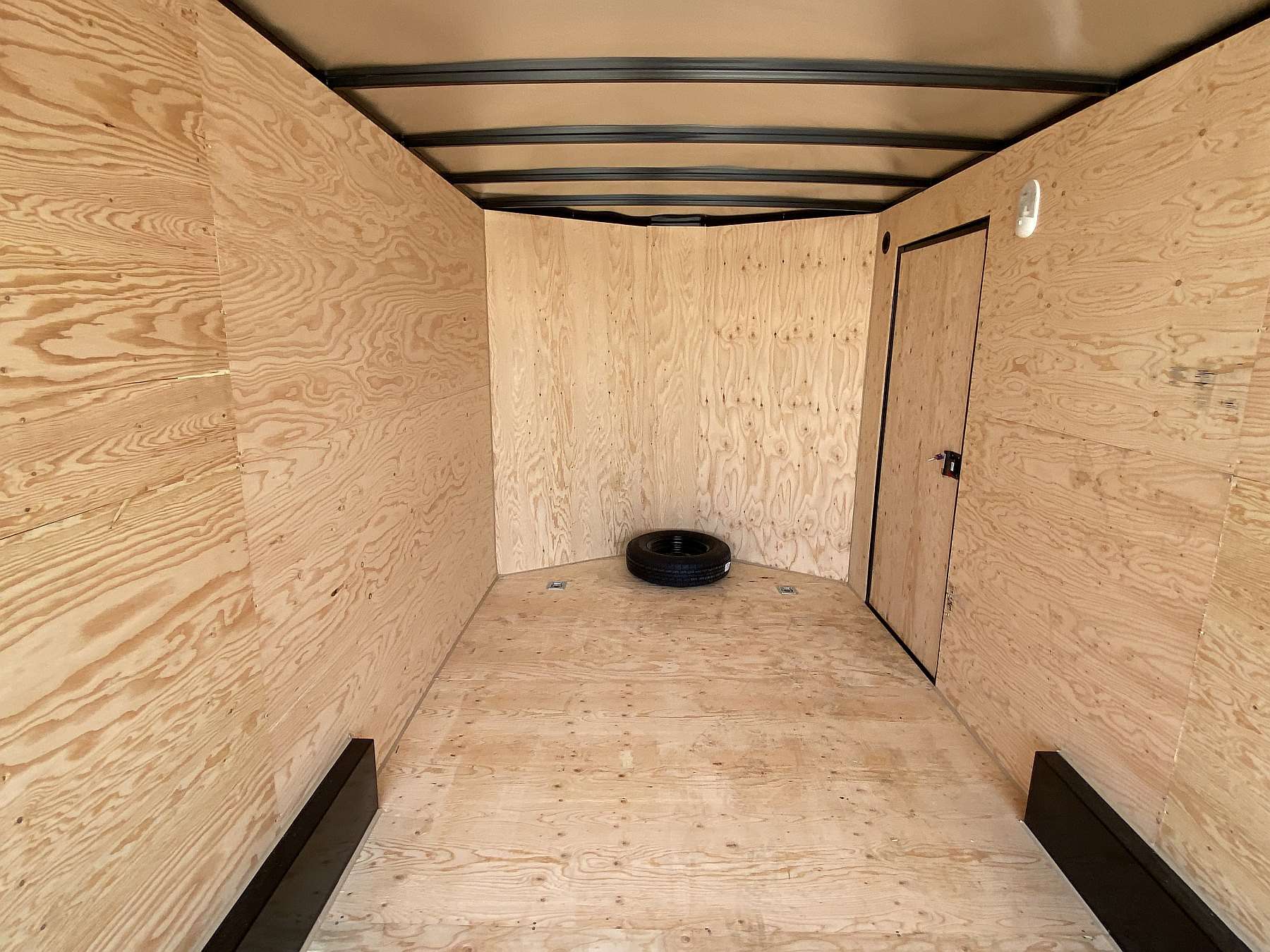2026 Royal 7.5'x18' Enclosed Cargo w/ Blackout Package