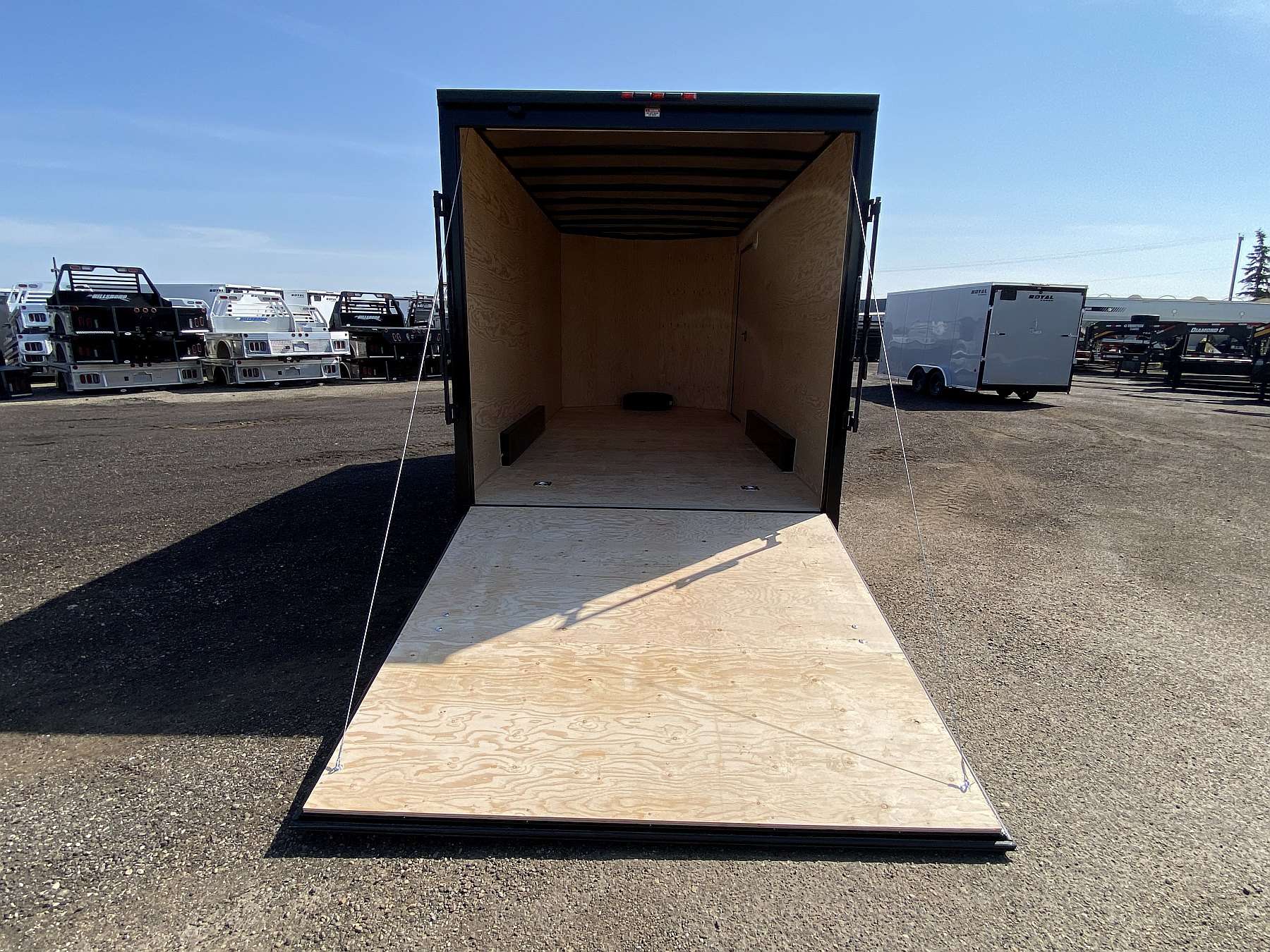 2026 Royal 7.5'x18' Enclosed Cargo w/ Blackout Package