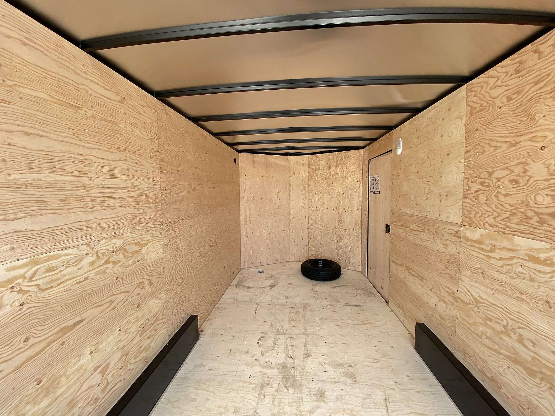 2026 Royal 7.5'x18' Enclosed Cargo w/ Ramp