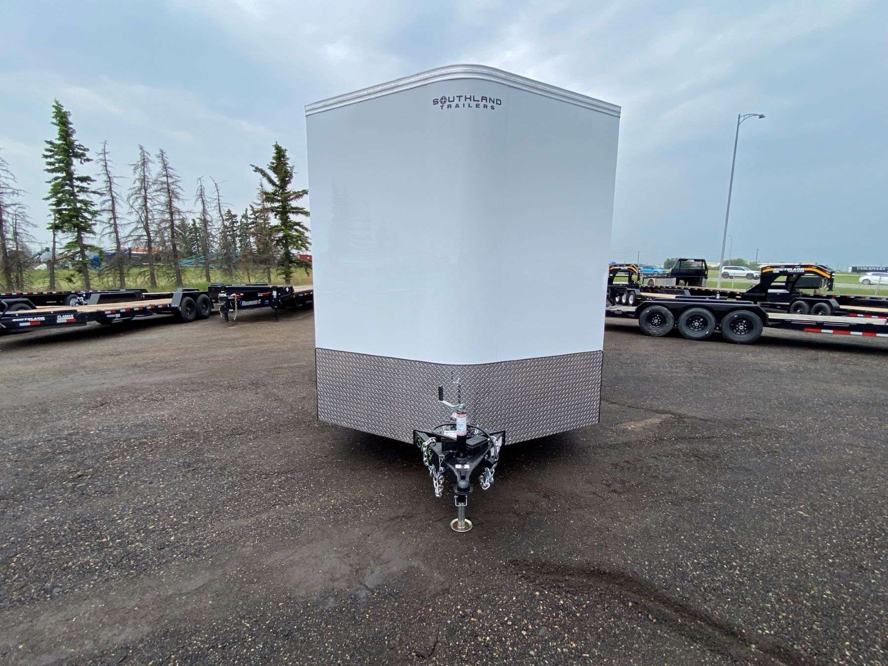 2026 Royal 7.5'x18' Enclosed Cargo w/ Ramp Door